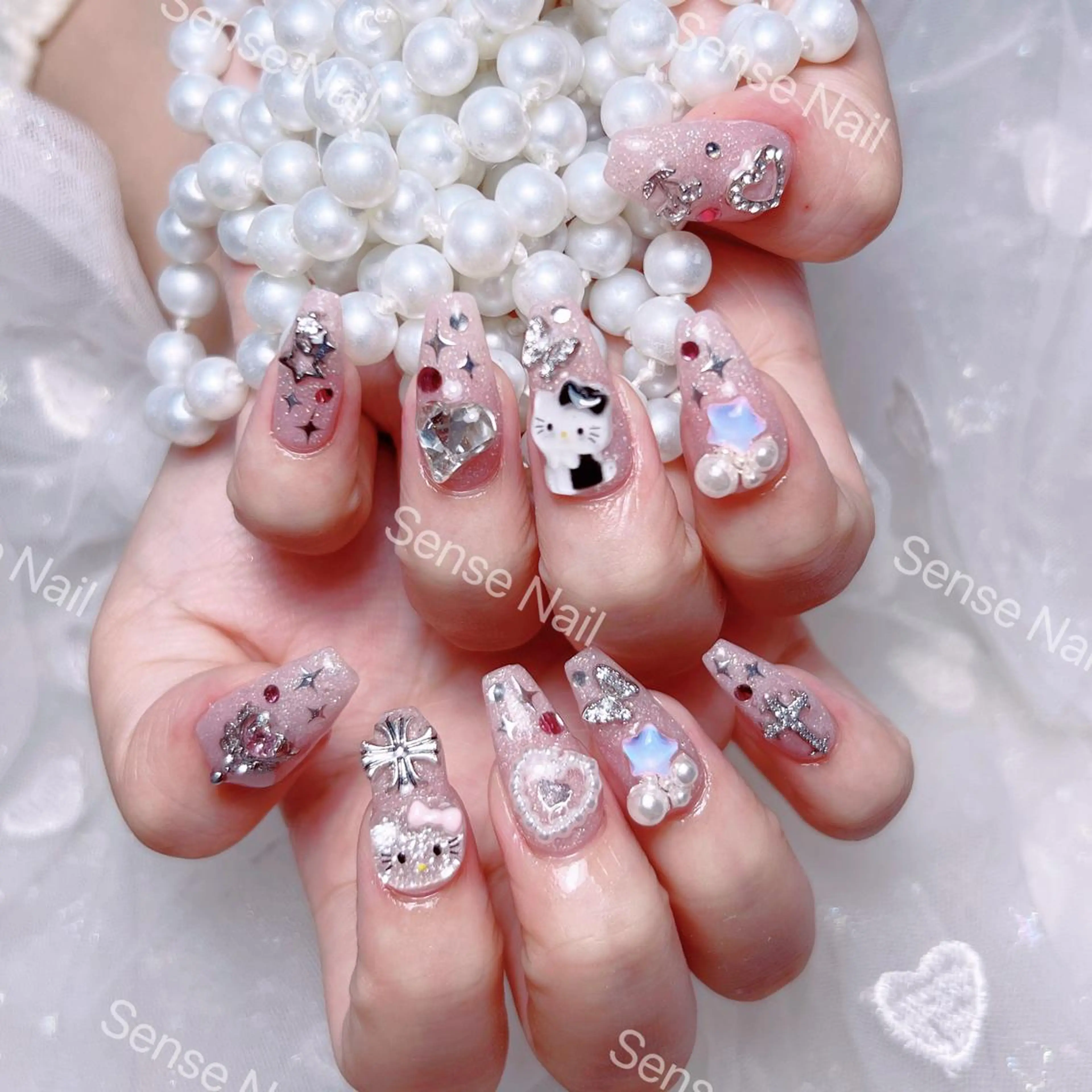 ネイル ハンドネイル ハンドケア Feinn Ink💕のネイルデザイン