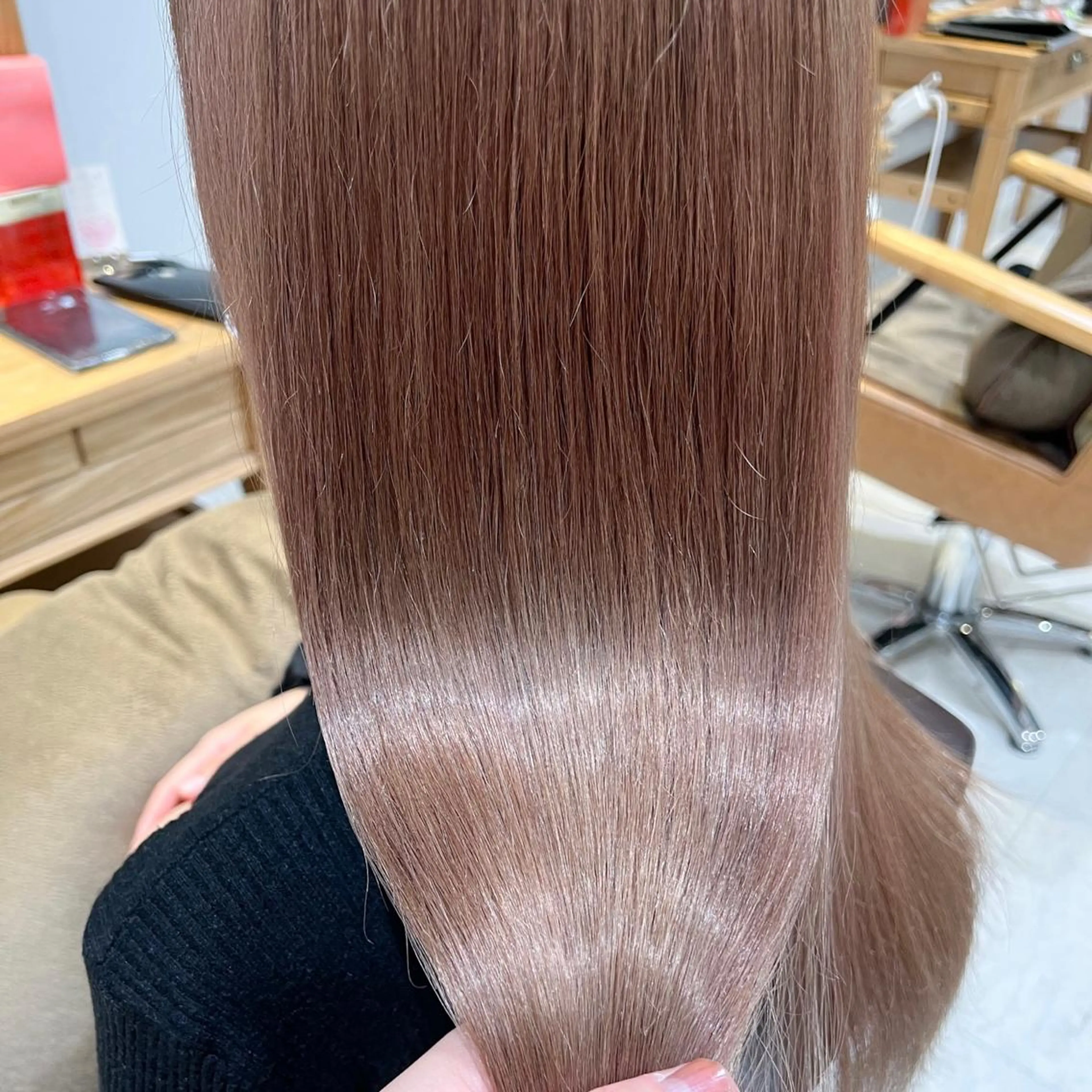 ロング カラー イルミナカラー トリートメント 酸熱トリートメント ヘアカラー トリートメント なんば髪質改善カラー Ardoreのヘアスタイル