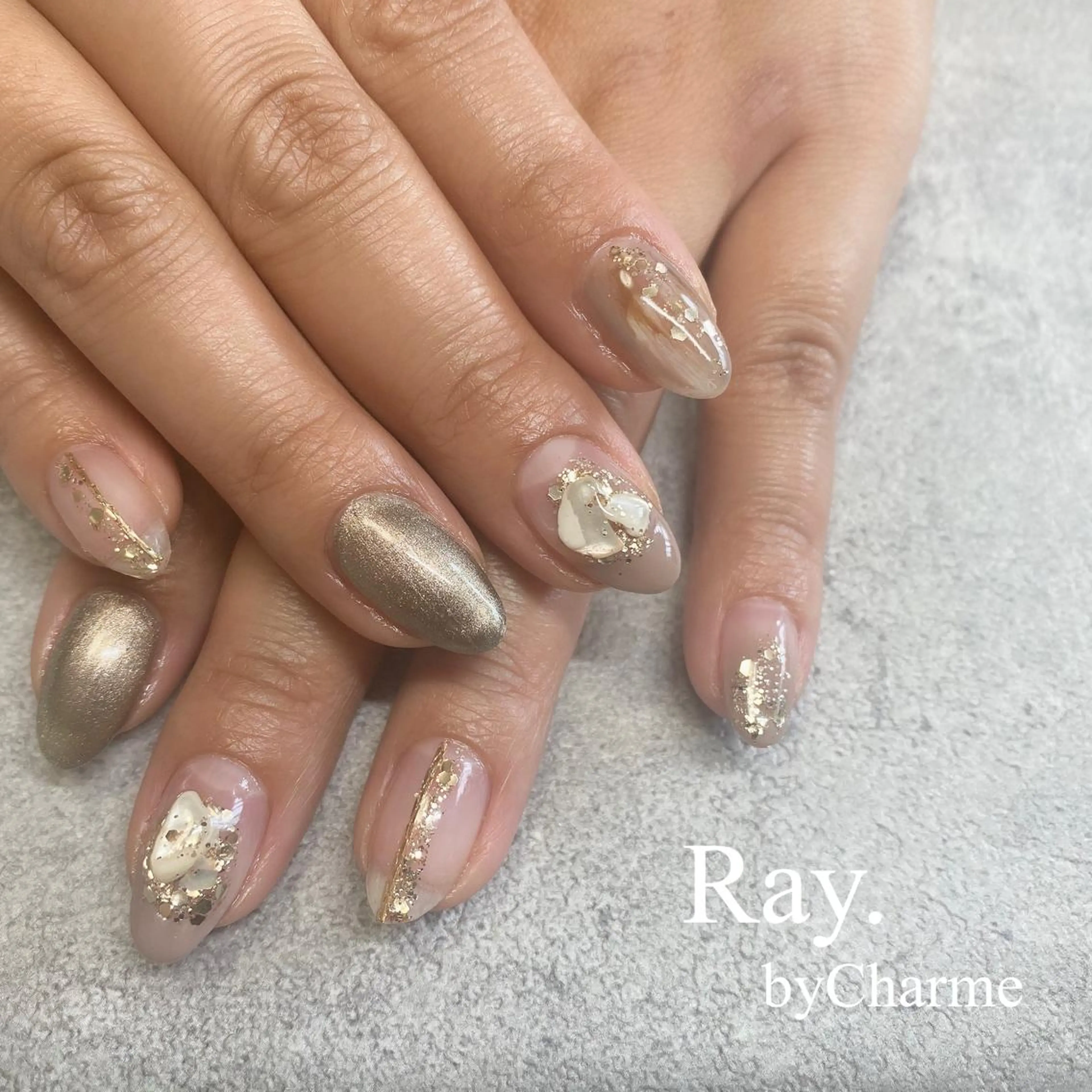 ネイル Ray. ／綺麗目ニュアンスのネイルデザイン