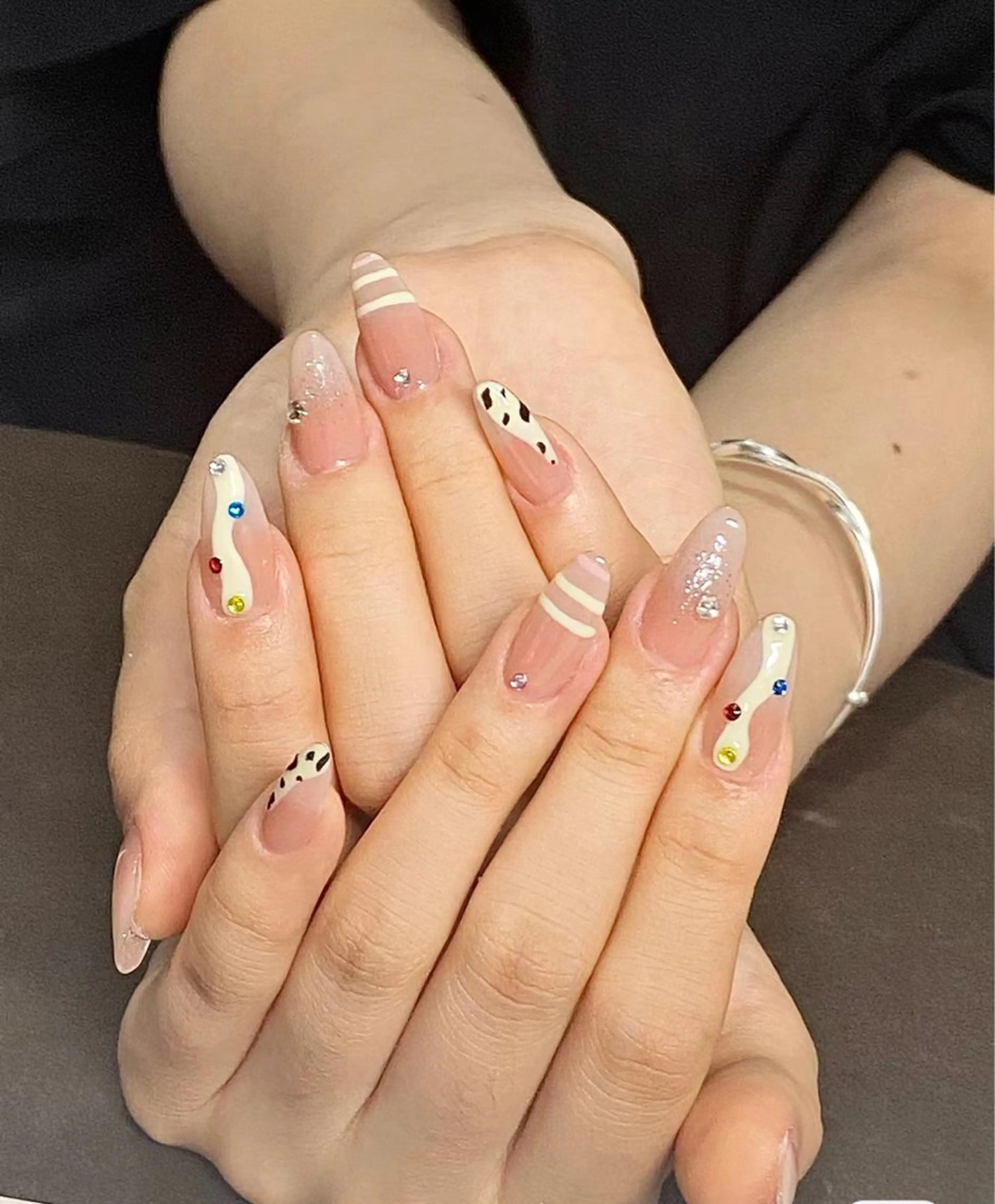 ネイル u1salon所属・ゆい ユイのネイルデザイン