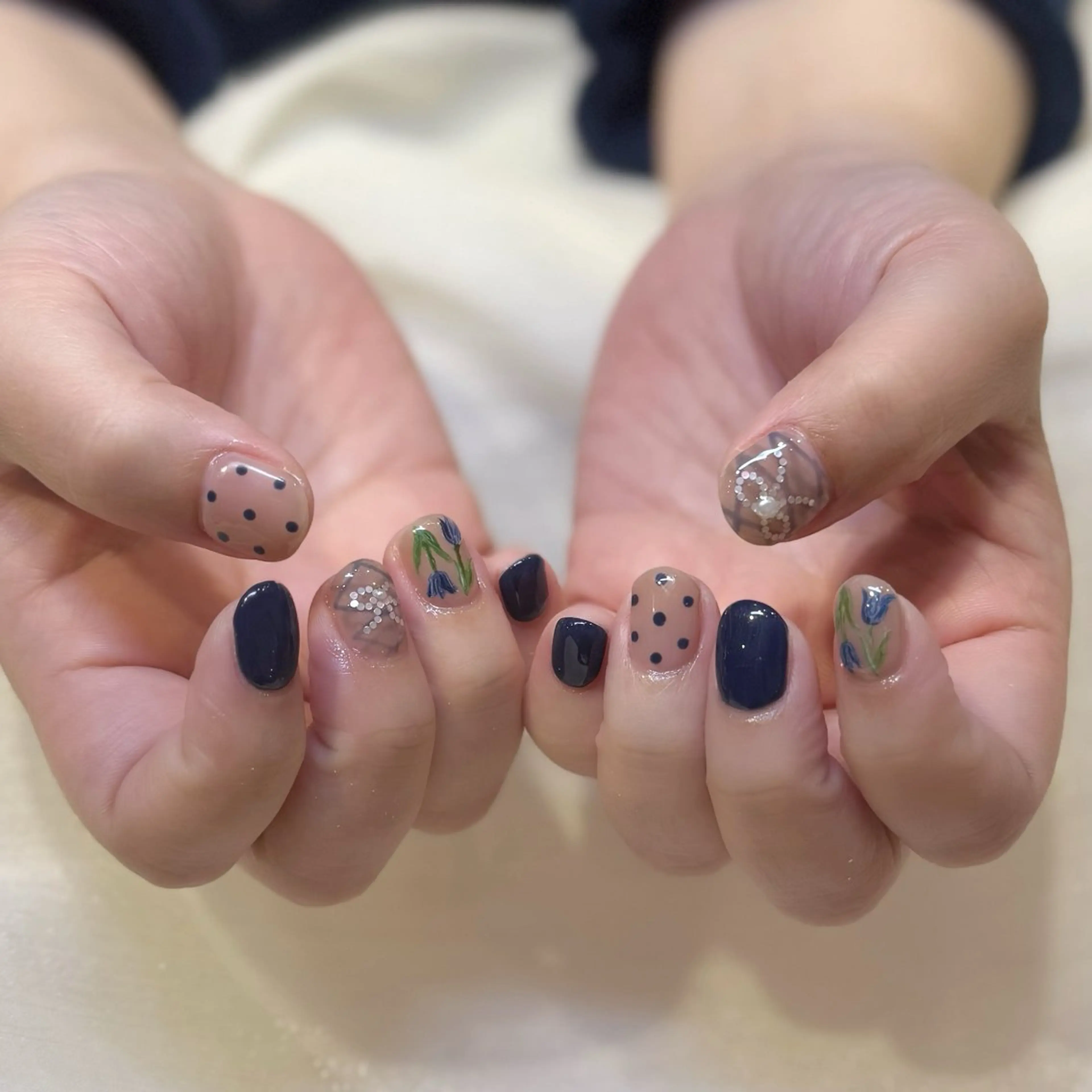 ネイル ハンドネイル 新井 ひなののネイルデザイン