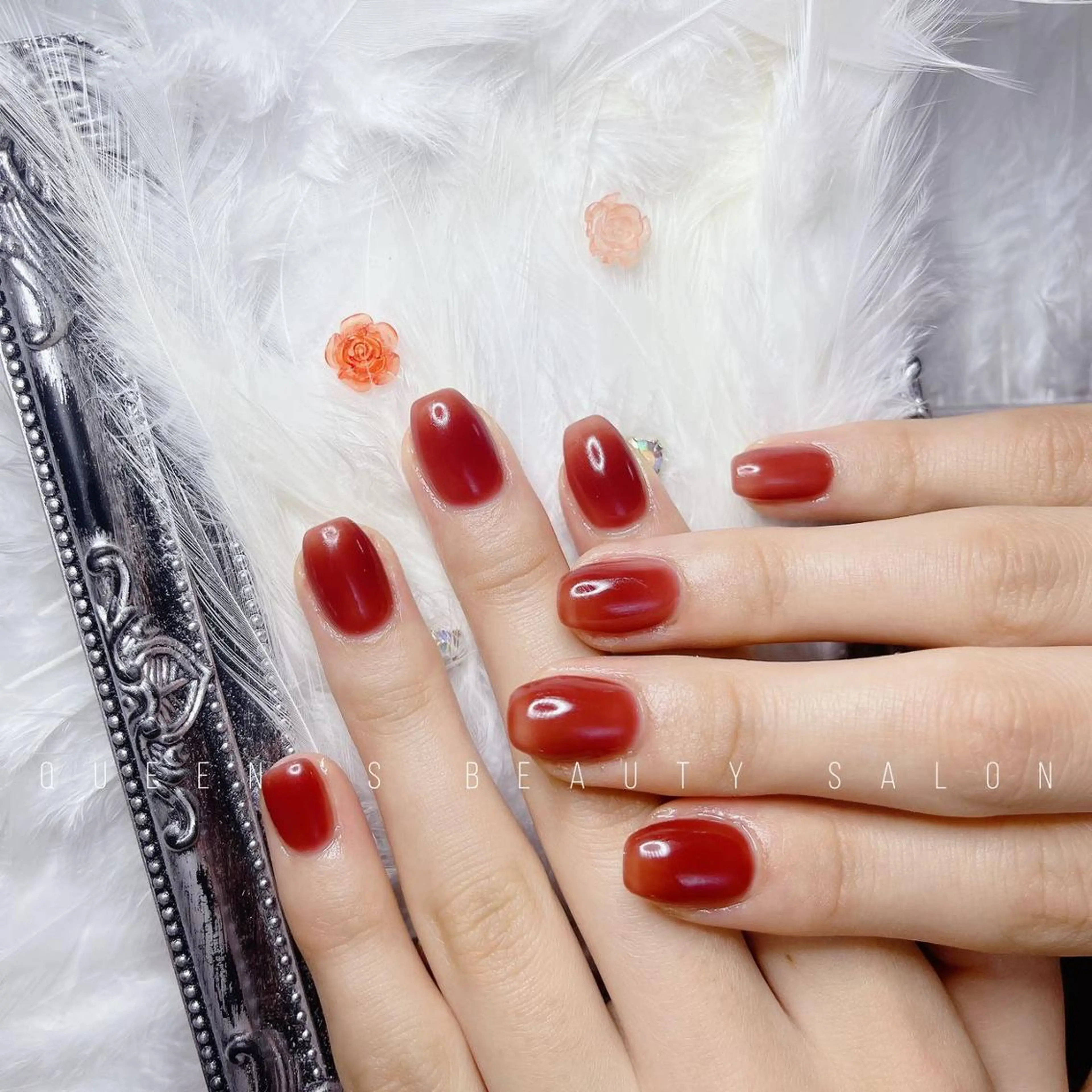 ネイル Queen‘s なんのネイルデザイン