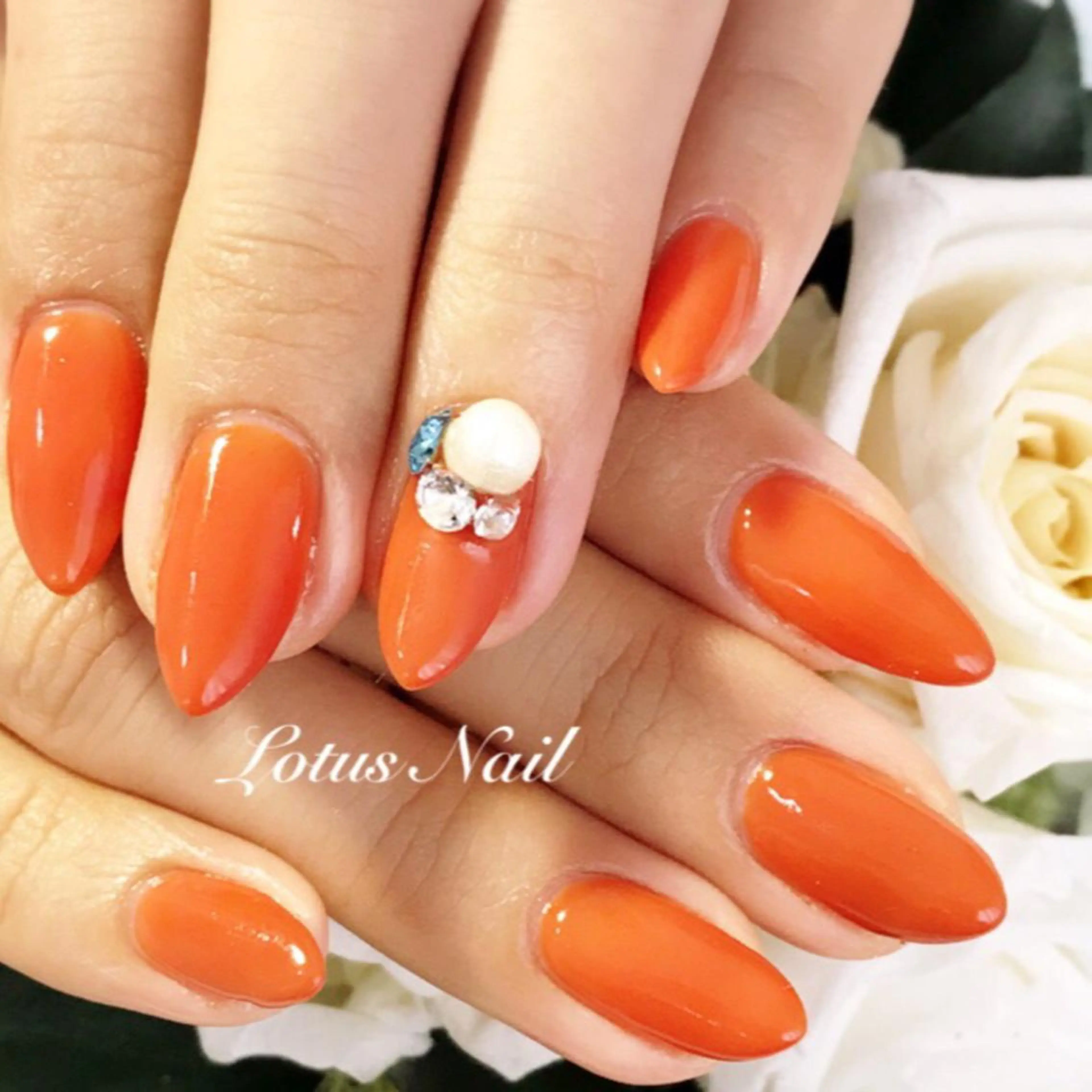 ネイル ワンカラーネイル Lotus Nailのネイルデザイン