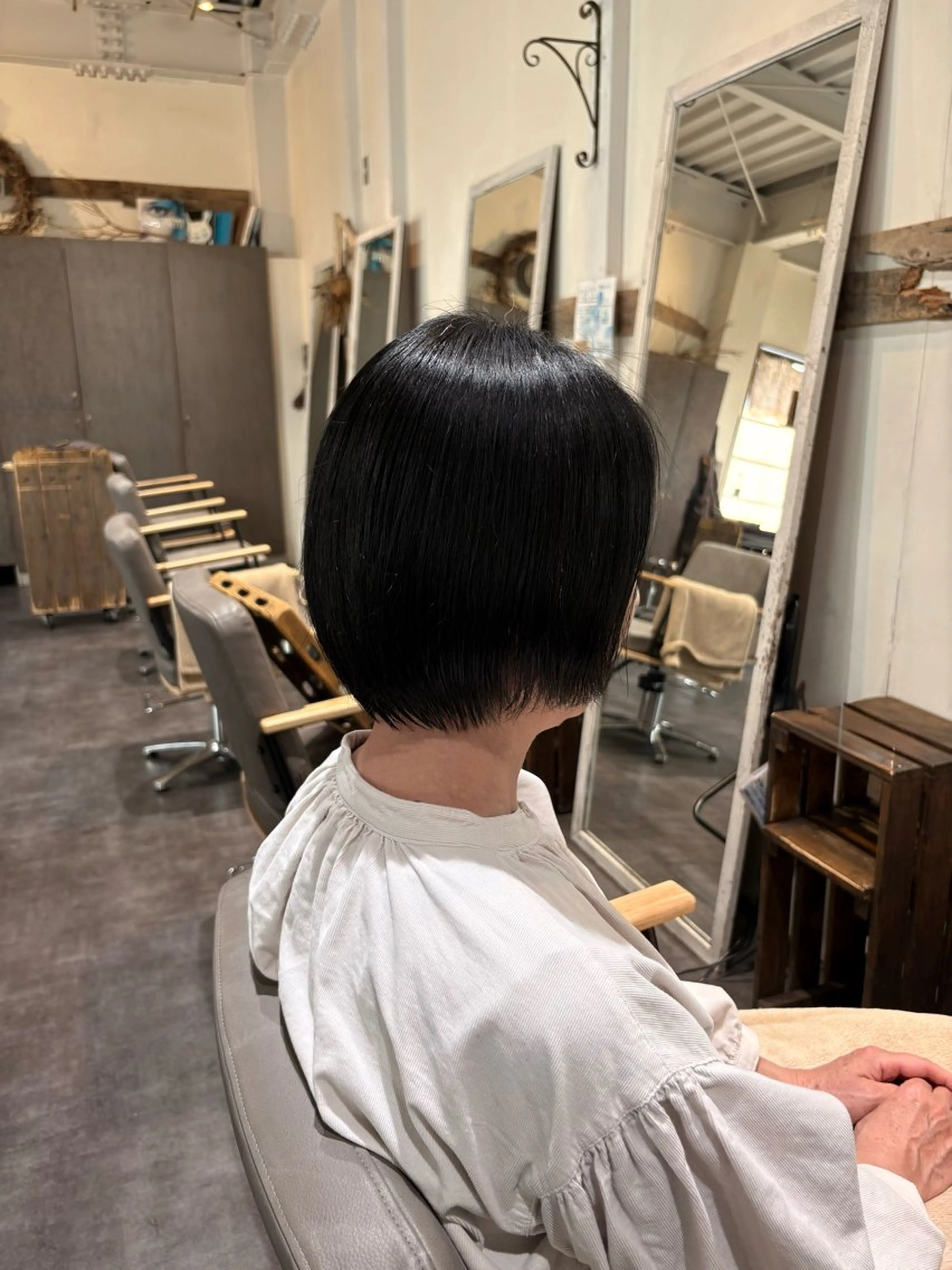 ショート 柴田 胡桃のヘアスタイル
