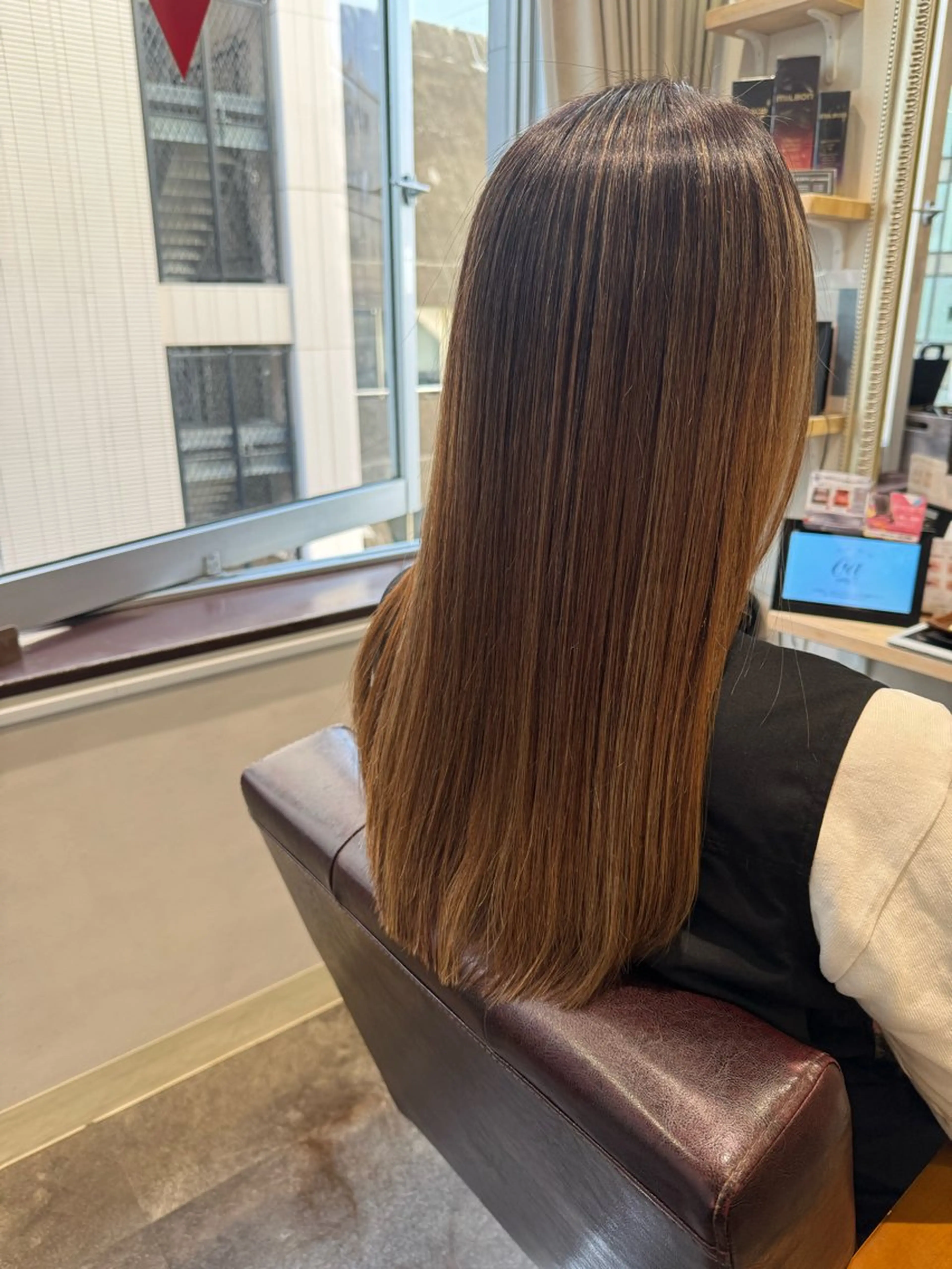 ロング 縮毛矯正 Takahiro 髪質改善のヘアスタイル