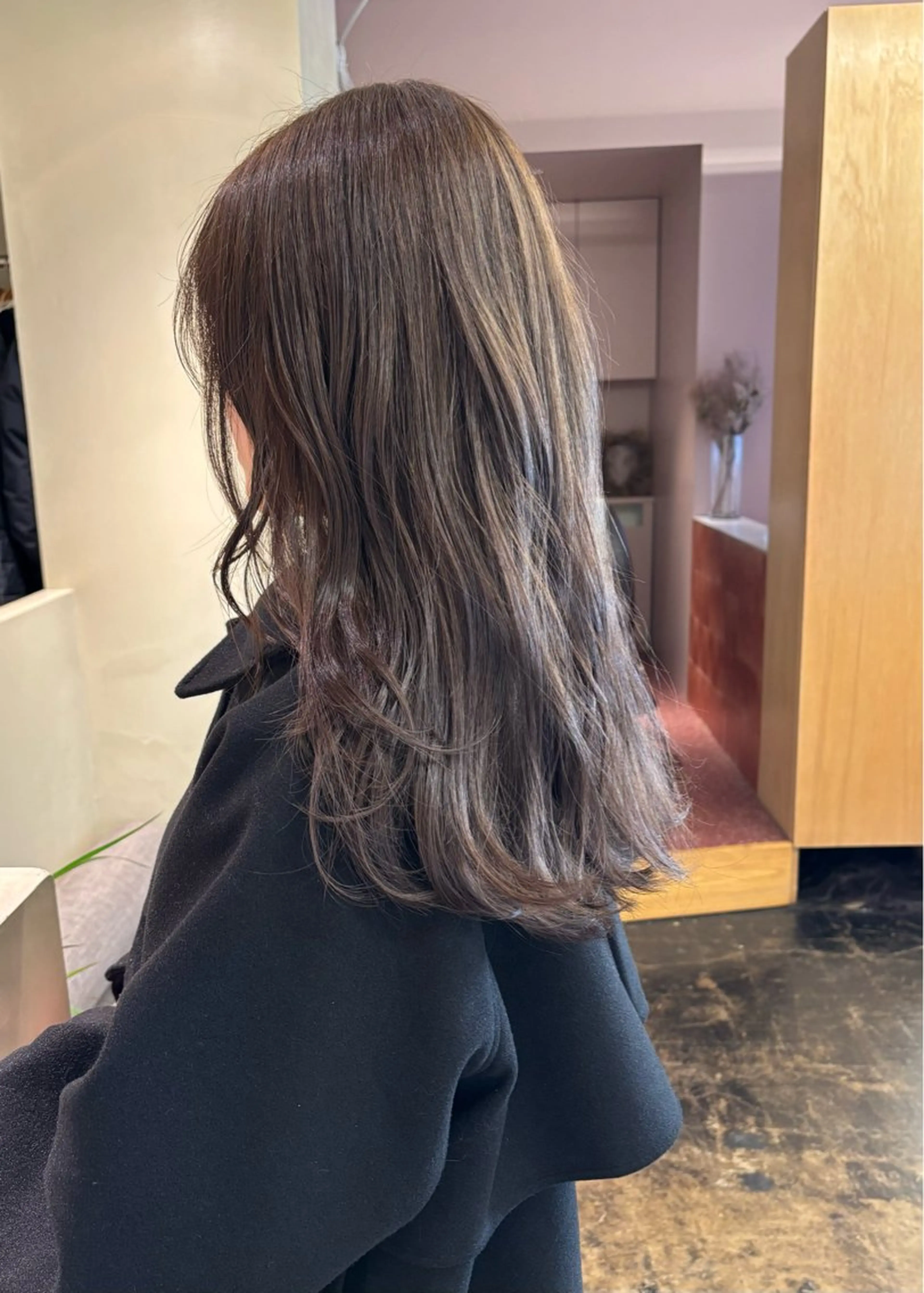 ロング カラー ベージュカラー 透明感カラー グレージュ オリーブベージュ オリーブグレージュ カット ヘアカラー トリートメント 西山 紗耶香🪽 透明感カラー/ボブのヘアスタイル