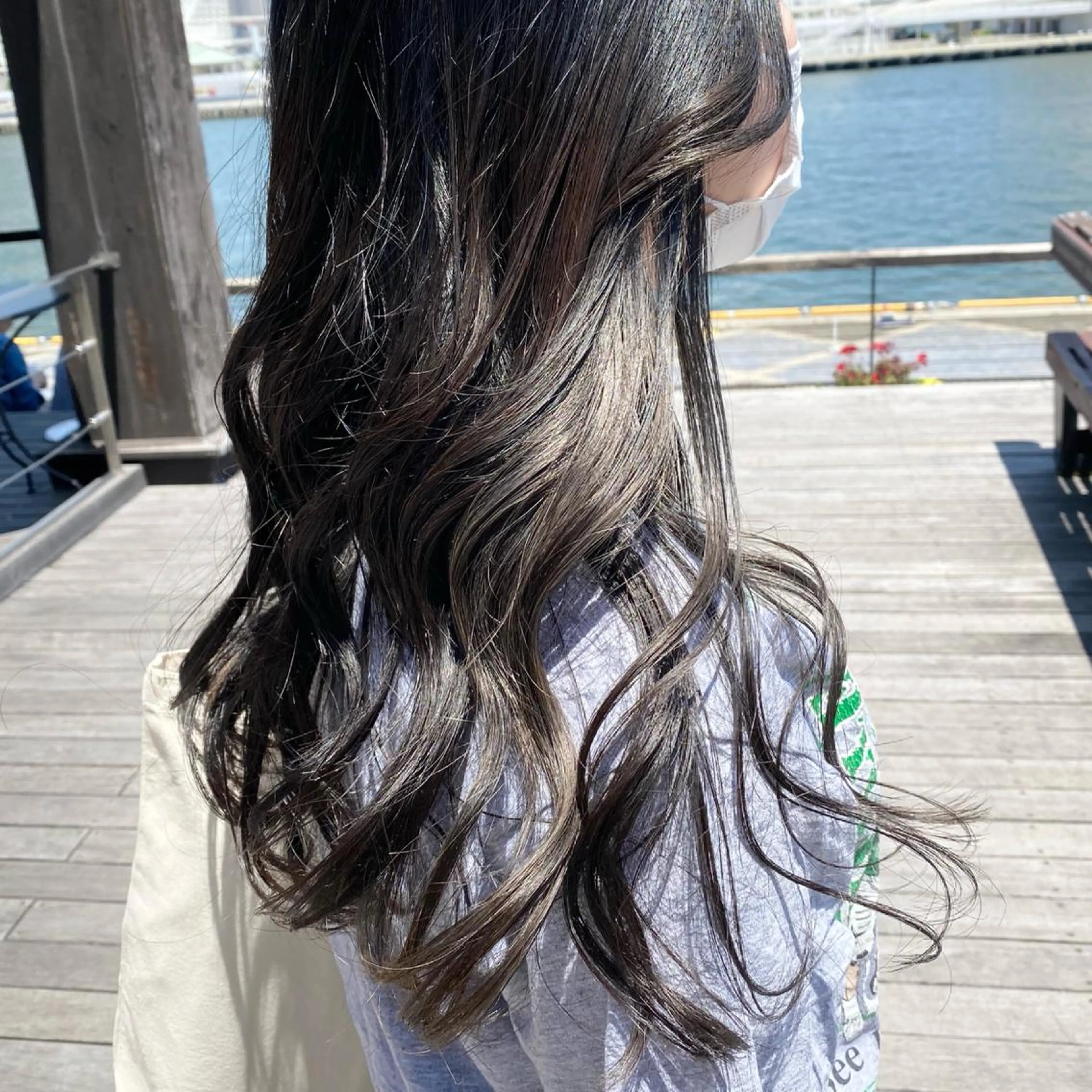 ロング カラー ヘアアレンジ ミズタ マイのヘアスタイル