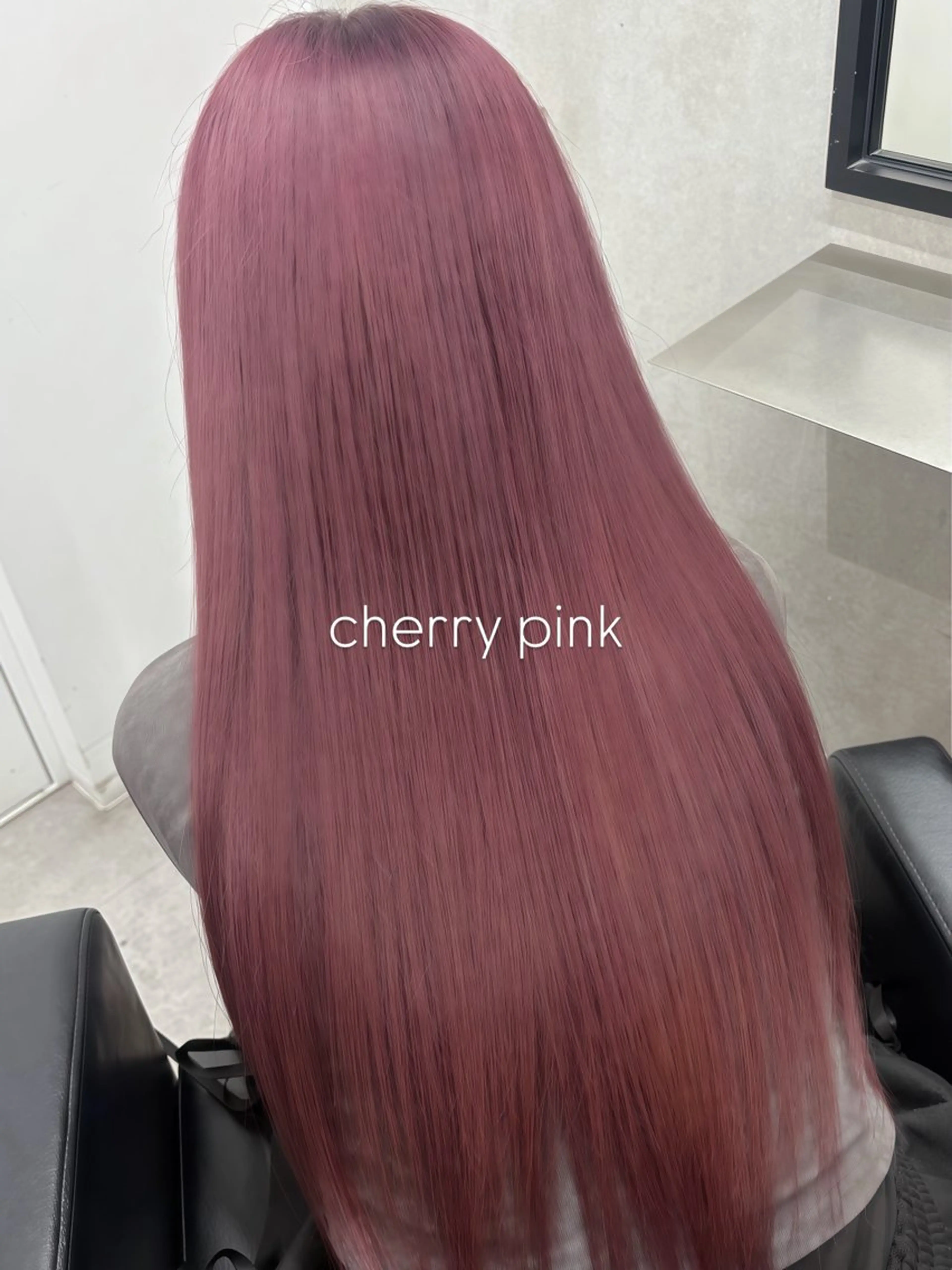 カラー ブリーチ 透明感カラー ピンクカラー ヘアカラー 須貝 雅空のヘアスタイル