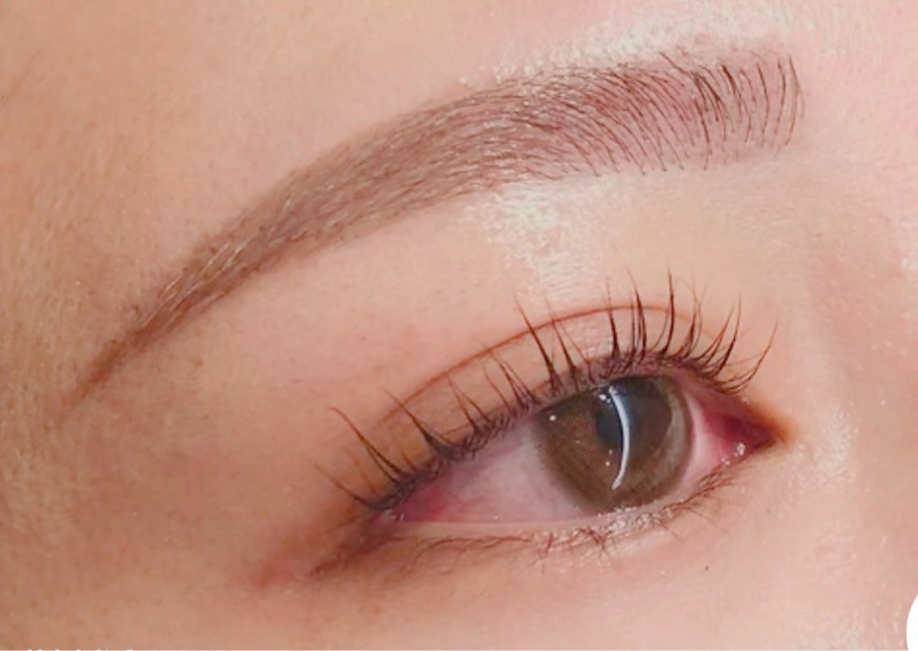 アイブロウ プラスアイ新宿西口駅前店所属・プラスアイ新宿西口 駅前店🍯HIROのマツエク・マツパデザイン