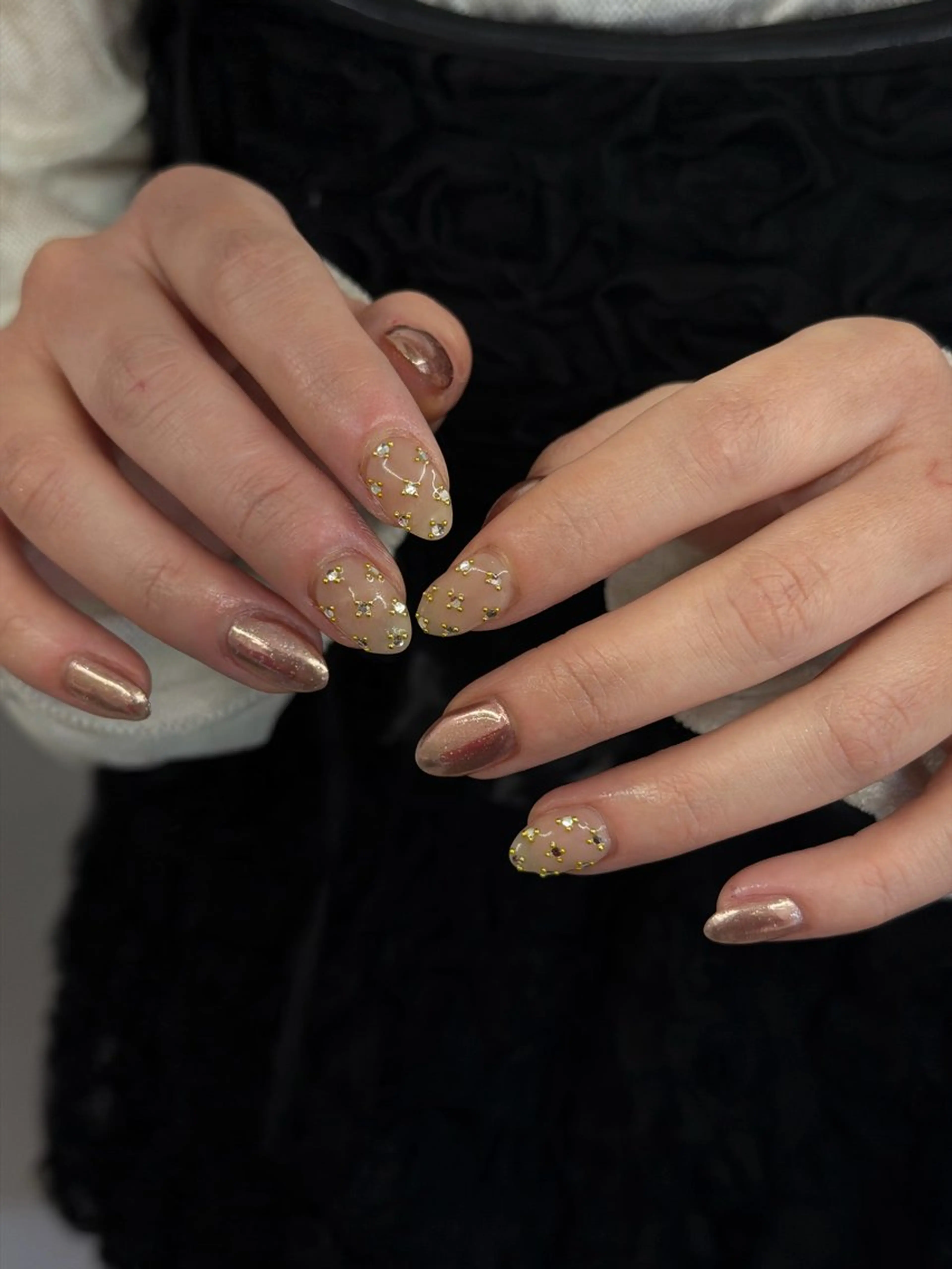 ネイル ジェルネイル キラキラネイル マグネットネイル ニュアンスネイル ワンカラーネイル ハンドネイル ハンドケア Bana_ Nailのネイルデザイン