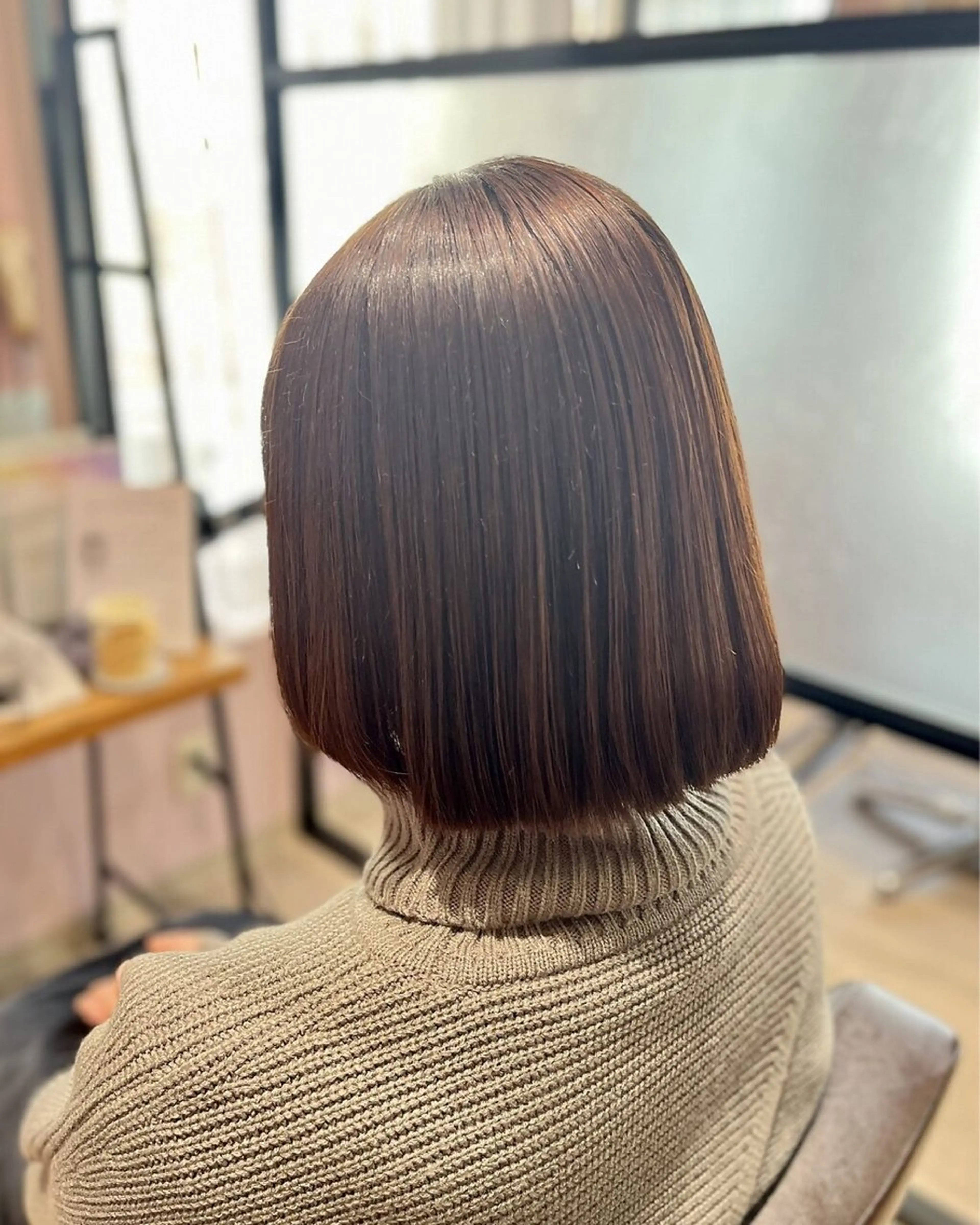 カラー 西原 愛紗のヘアスタイル