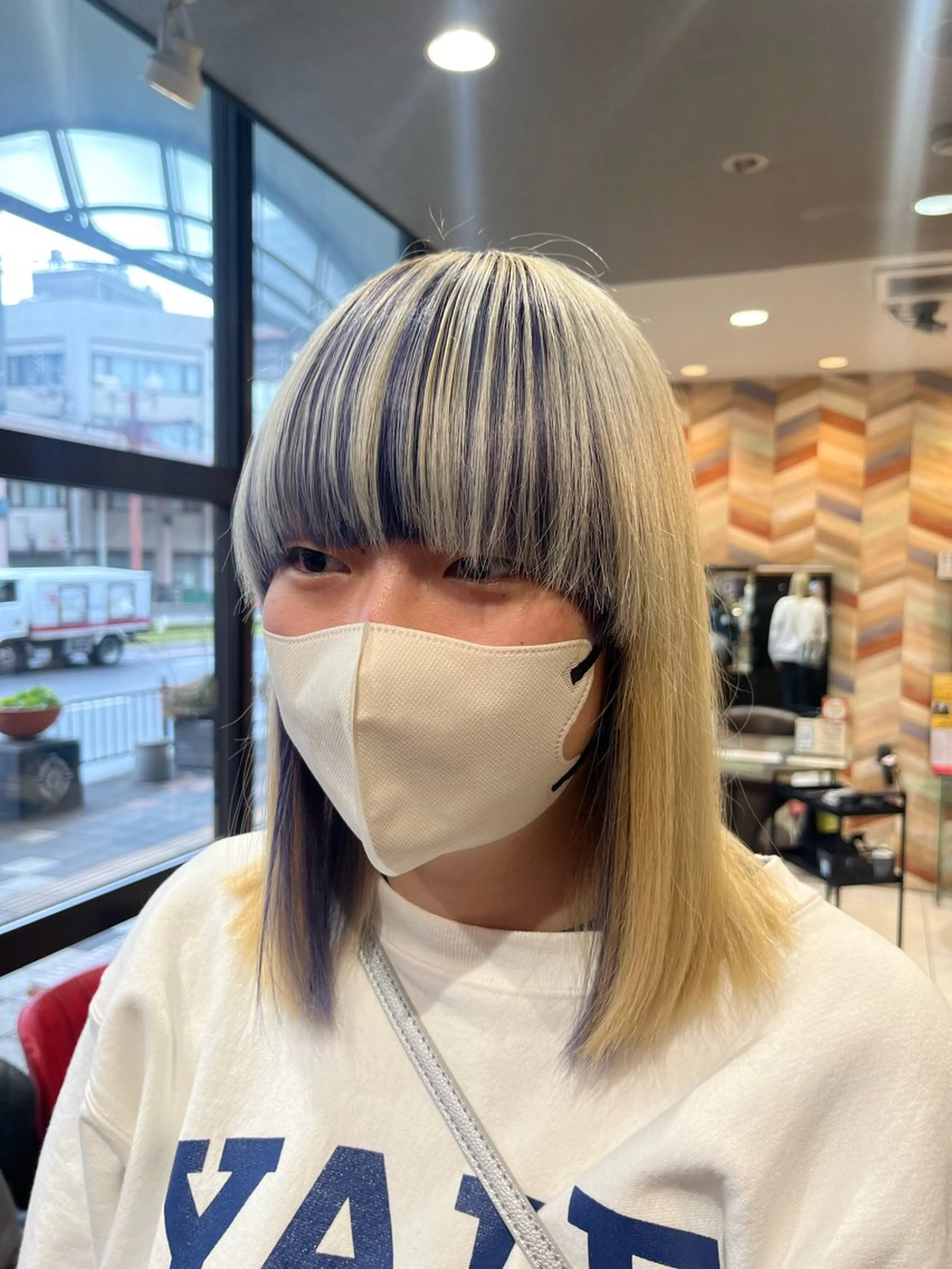 ミディアム カラー 🧸 EARTH 佃 萌海 ☁️のヘアスタイル