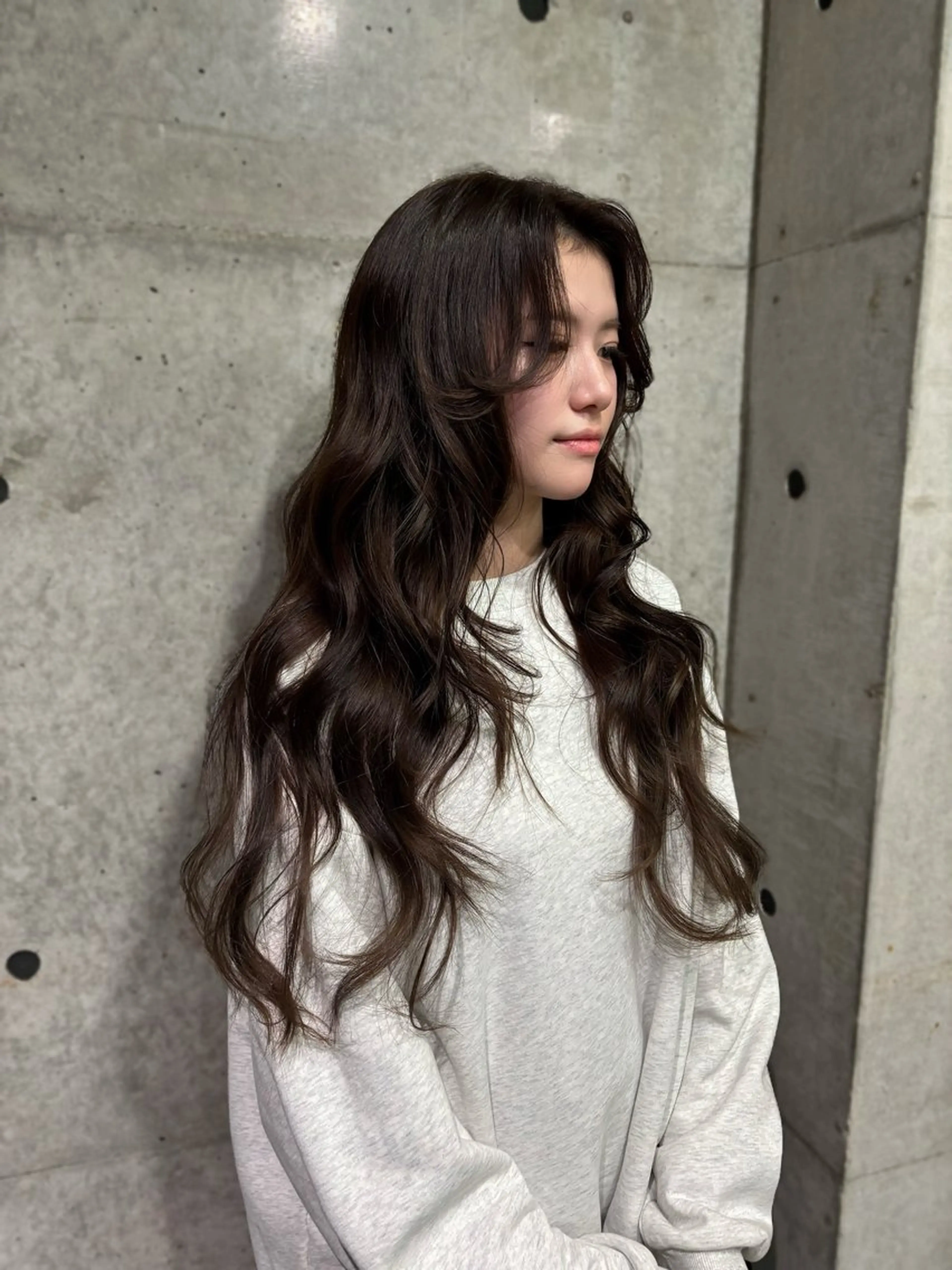 ロング レイヤーカット カット ヘアカラー 韓国ヘア🤍 慎之介のヘアスタイル