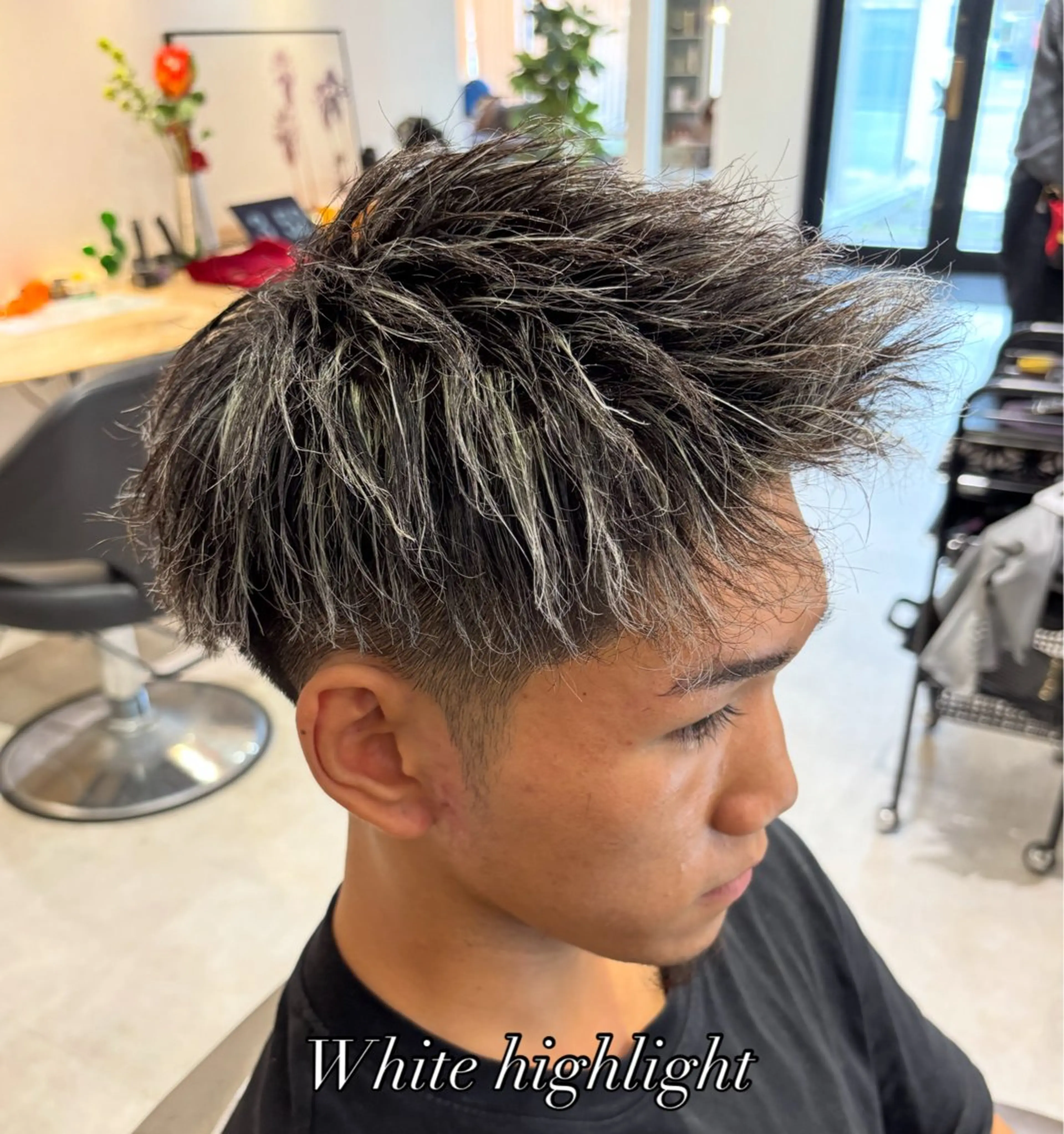 カット+ホワイトメッシュの写真