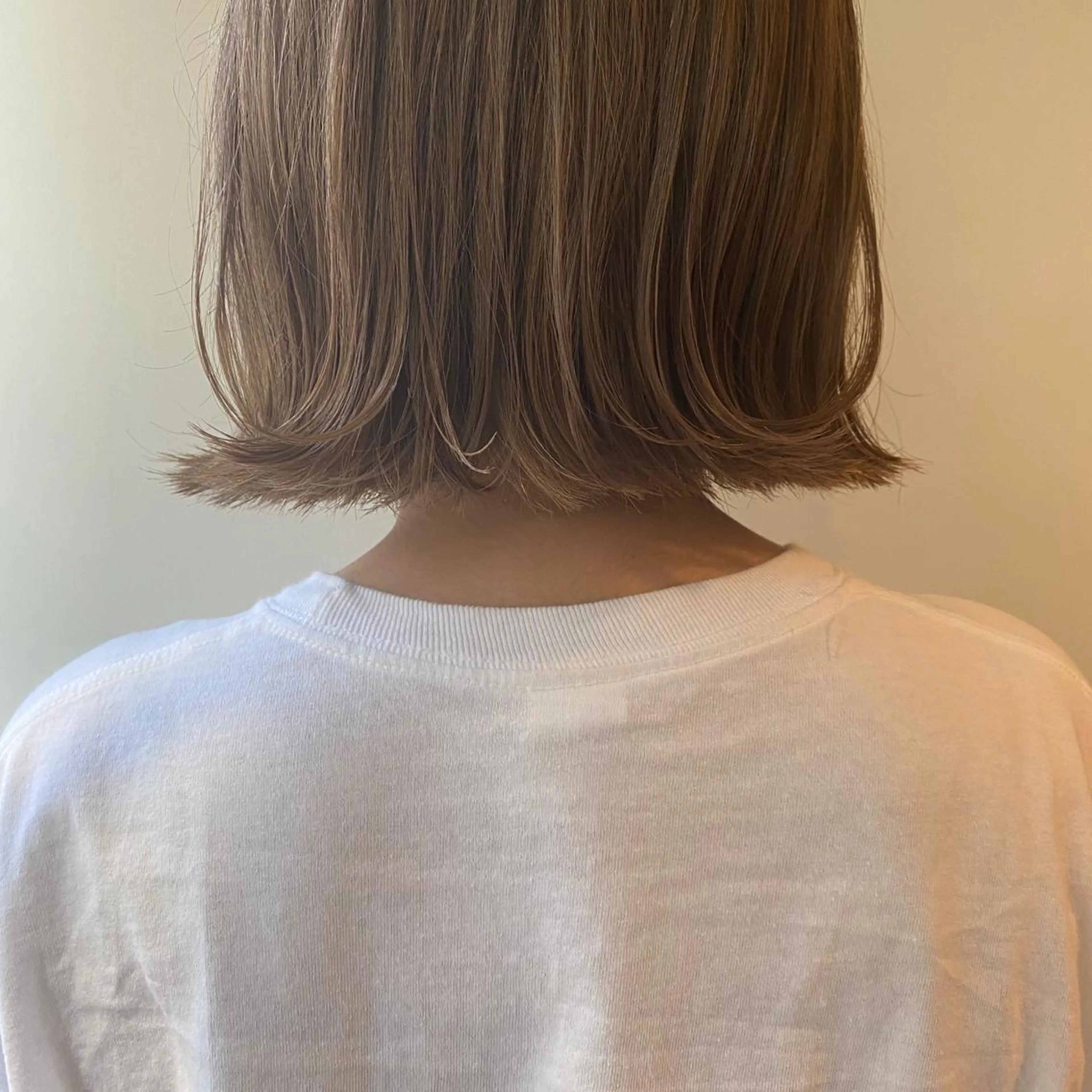 ショート カラー パーマ ヘアアレンジ マツエク・マツパ ベージュカラー GIVET (ジヴェ)所属・撮影モデル募集 🦋soemikaのヘアスタイル