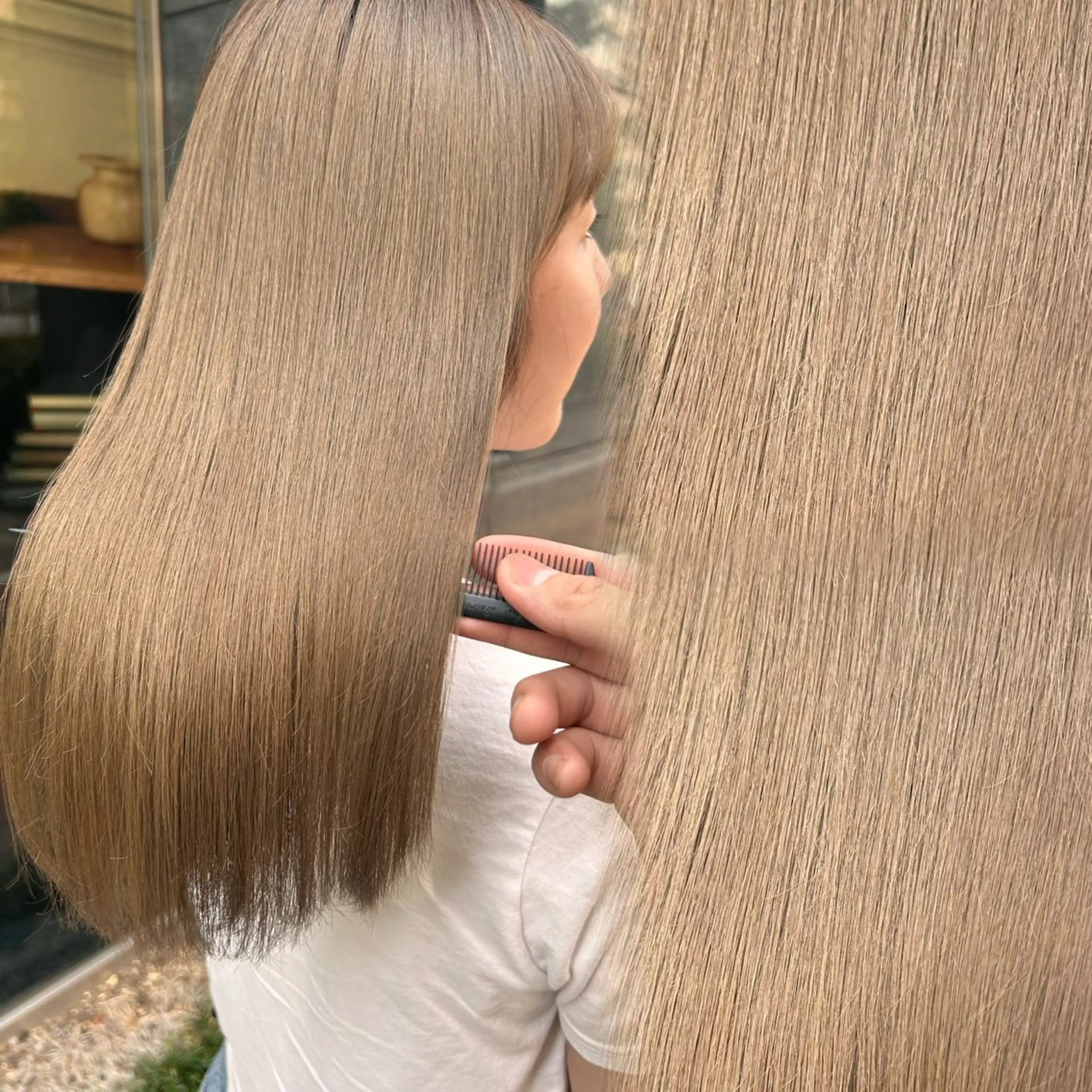 ミディアム カラー ベージュカラー ブリーチ 透明感カラー ハイトーンカラー 髪質改善 カット ヘアカラー トリートメント ヘッドスパ 顔周りレイヤー/ボブ 銀座✨中野まさひろのヘアスタイル