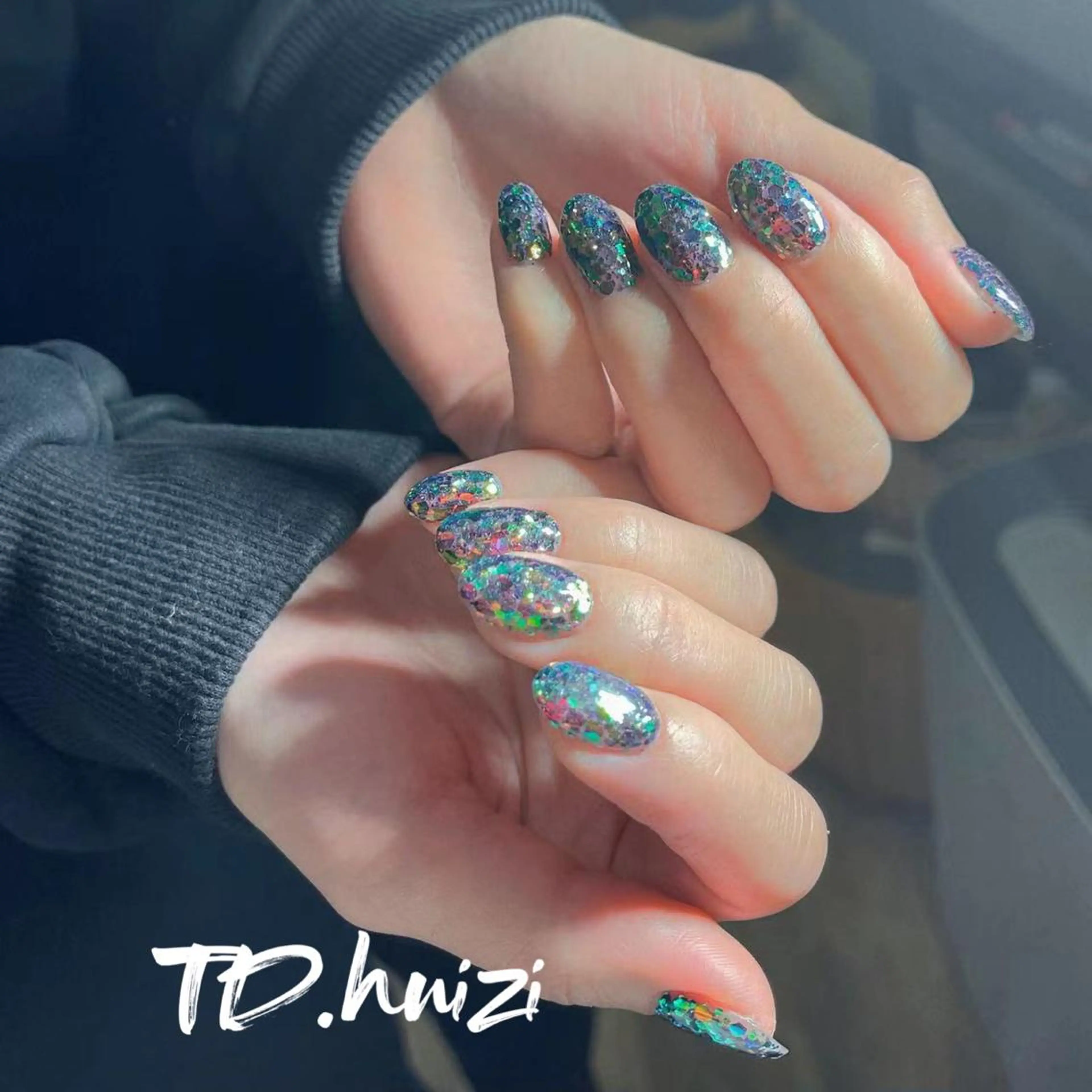 ミディアム めぐみのネイルサロン 惠のネイルデザイン