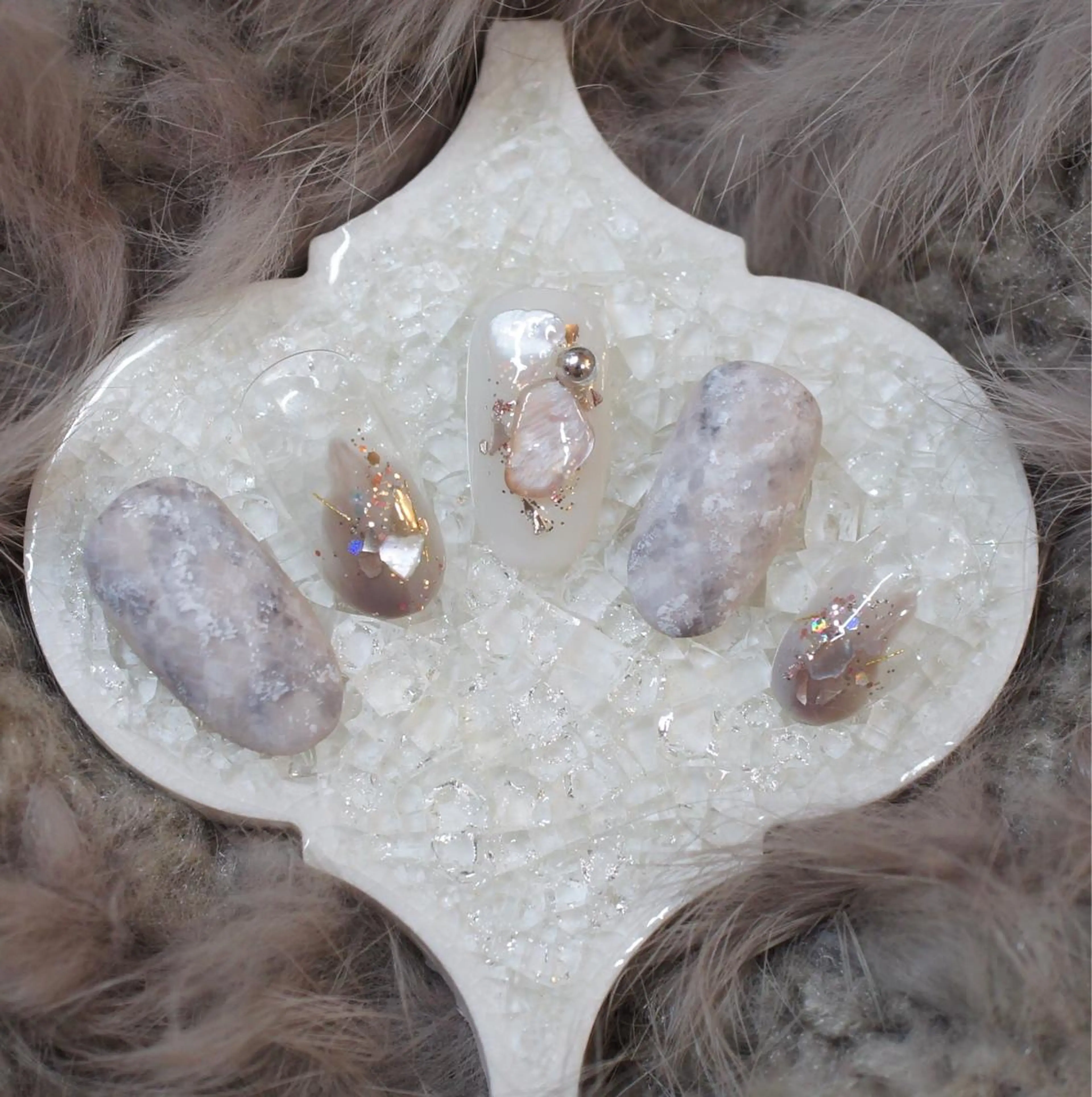 ネイル ニュアンスネイル 春ネイル ホワイト プライベートサロン jewel nailのネイルデザイン