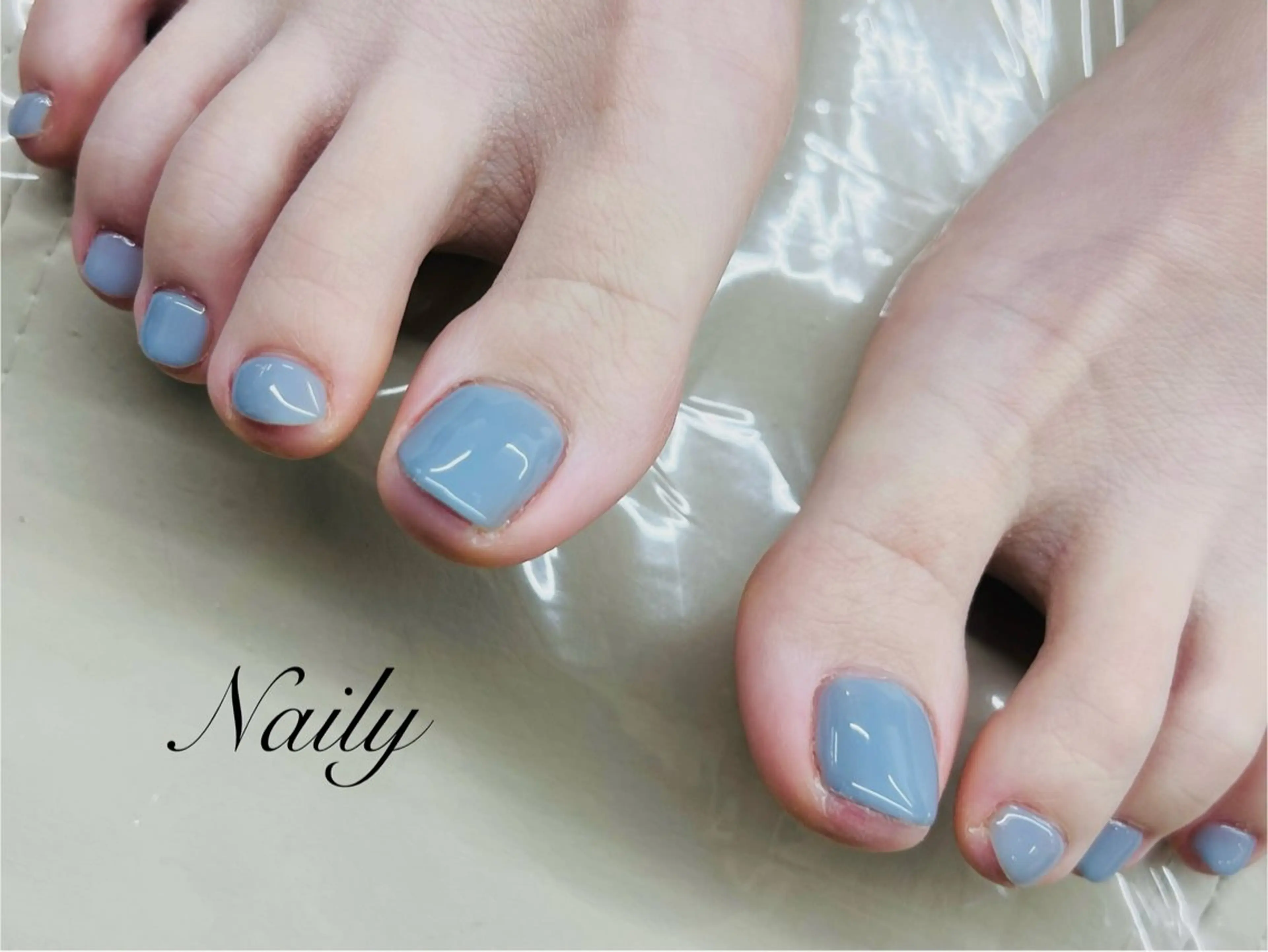 ネイル 水色 藤田 優羽のネイルデザイン