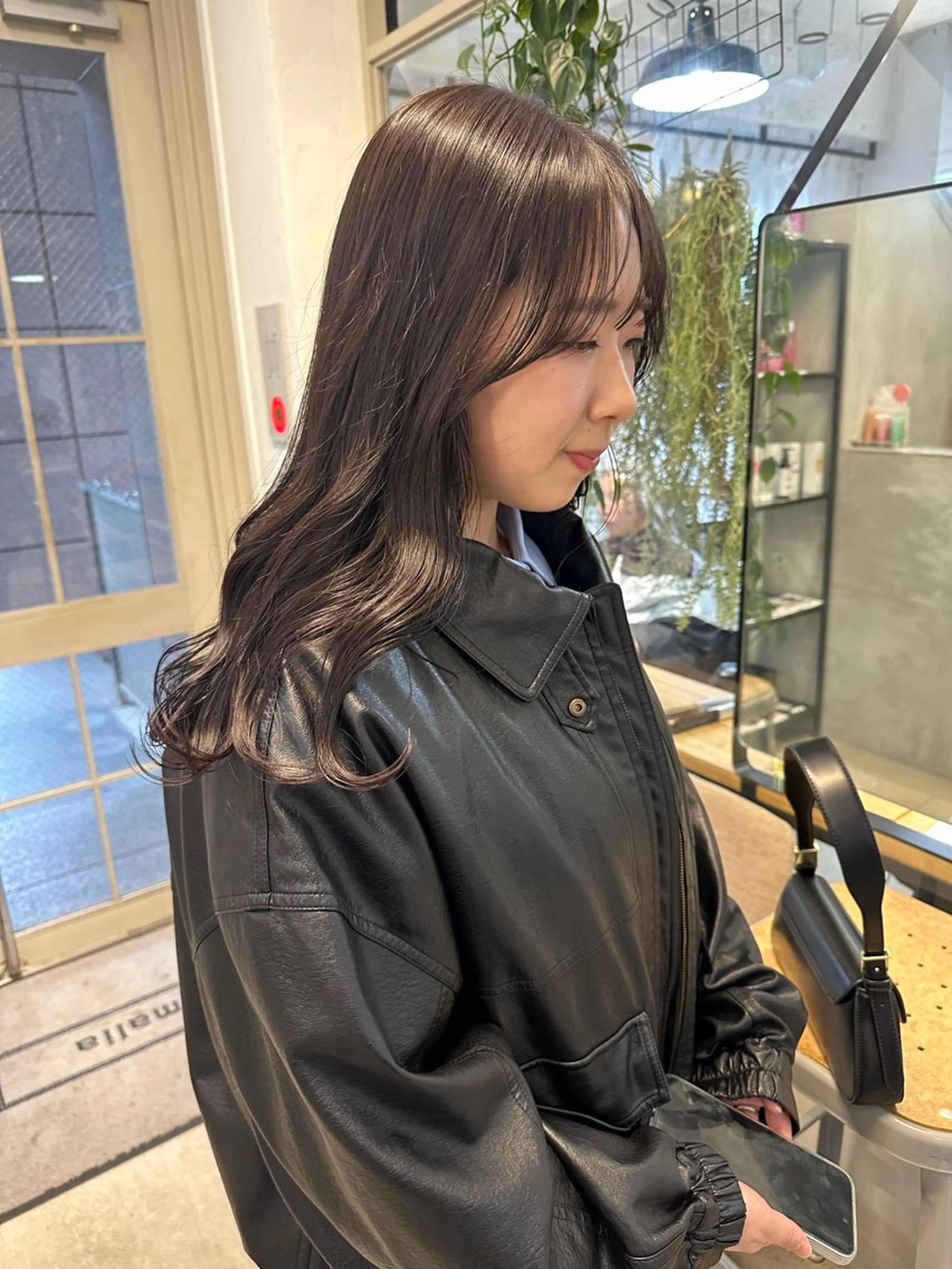 🉐minimo限定‼️🩶前髪カット+ケアカラー+4step超音波プレミアムトリートメント🧴✨の写真