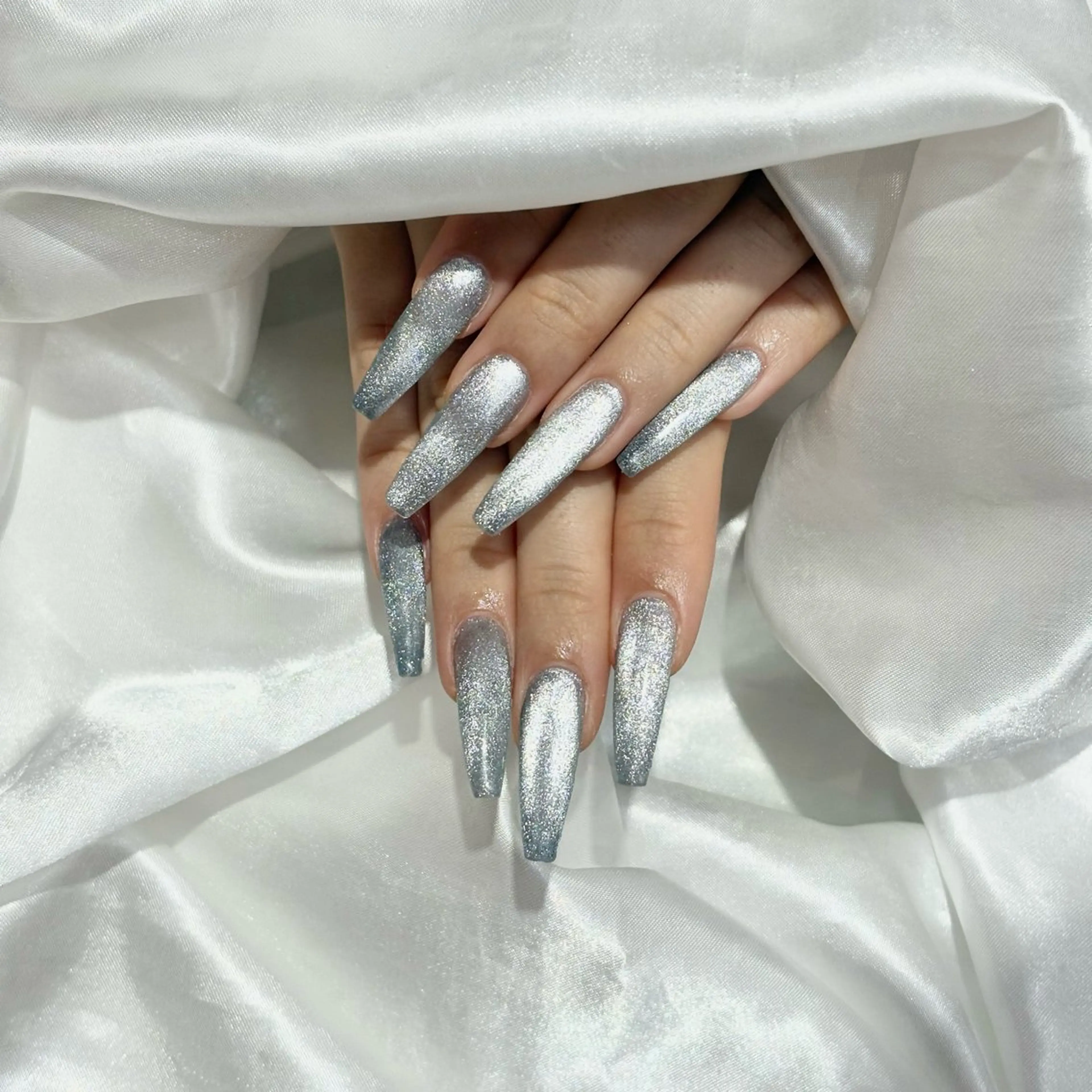 ネイル ハンドネイル WISTERIA sahoのネイルデザイン