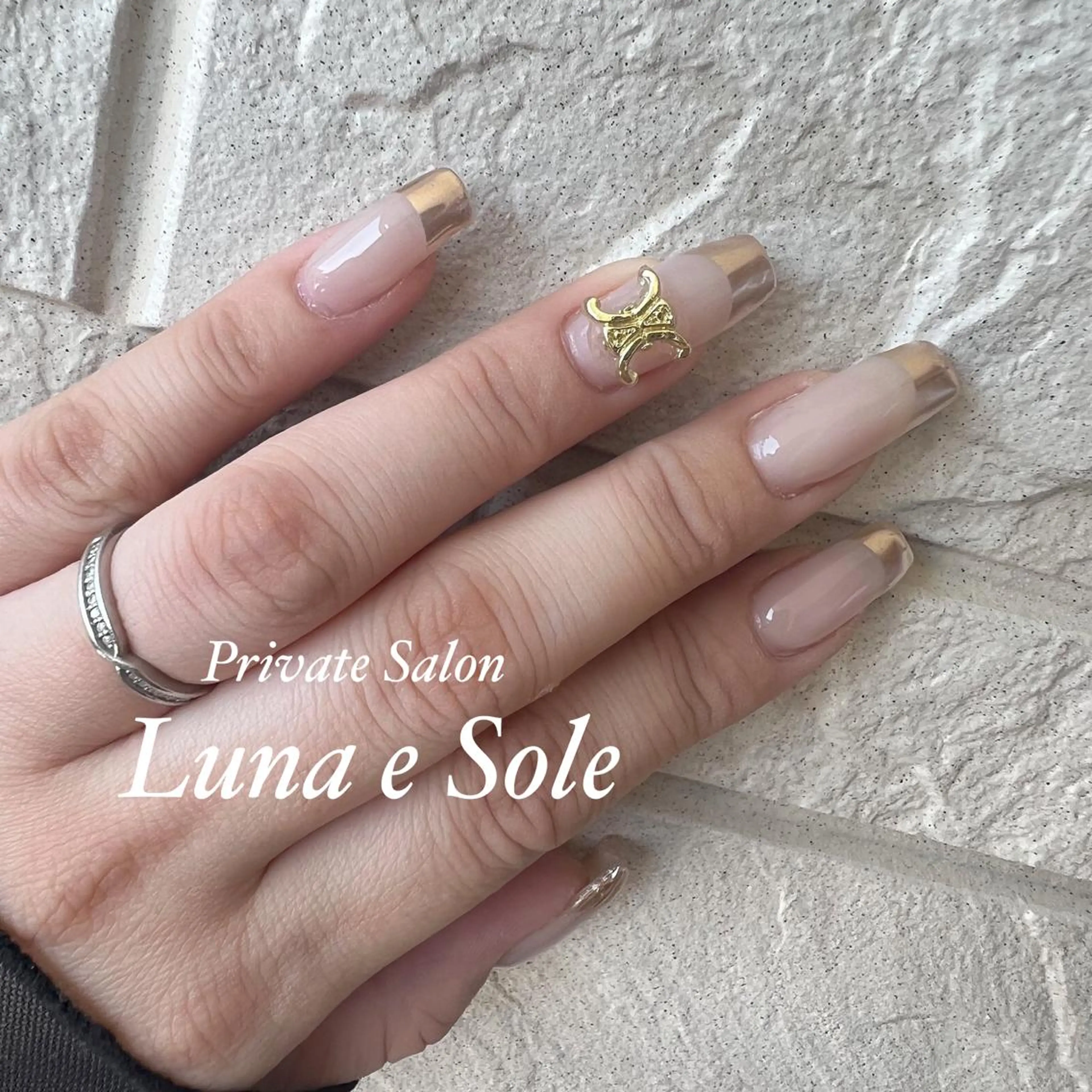 ネイル Luna e  Soleのネイルデザイン