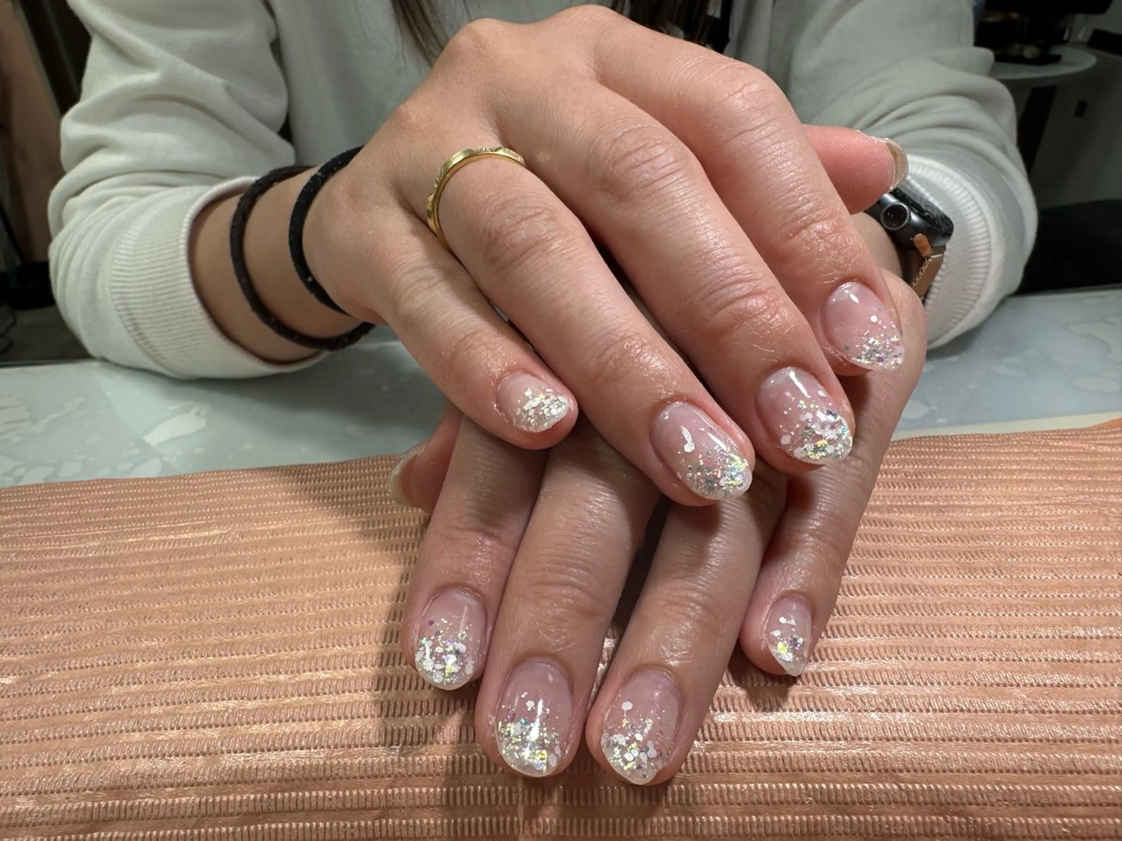 ネイル グラデーション ラメ(グリッター) ラメグラデーション Eyelash＆nail Buena 高円寺店所属・【Jr.ネイリスト】 💜serina💜のネイルデザイン