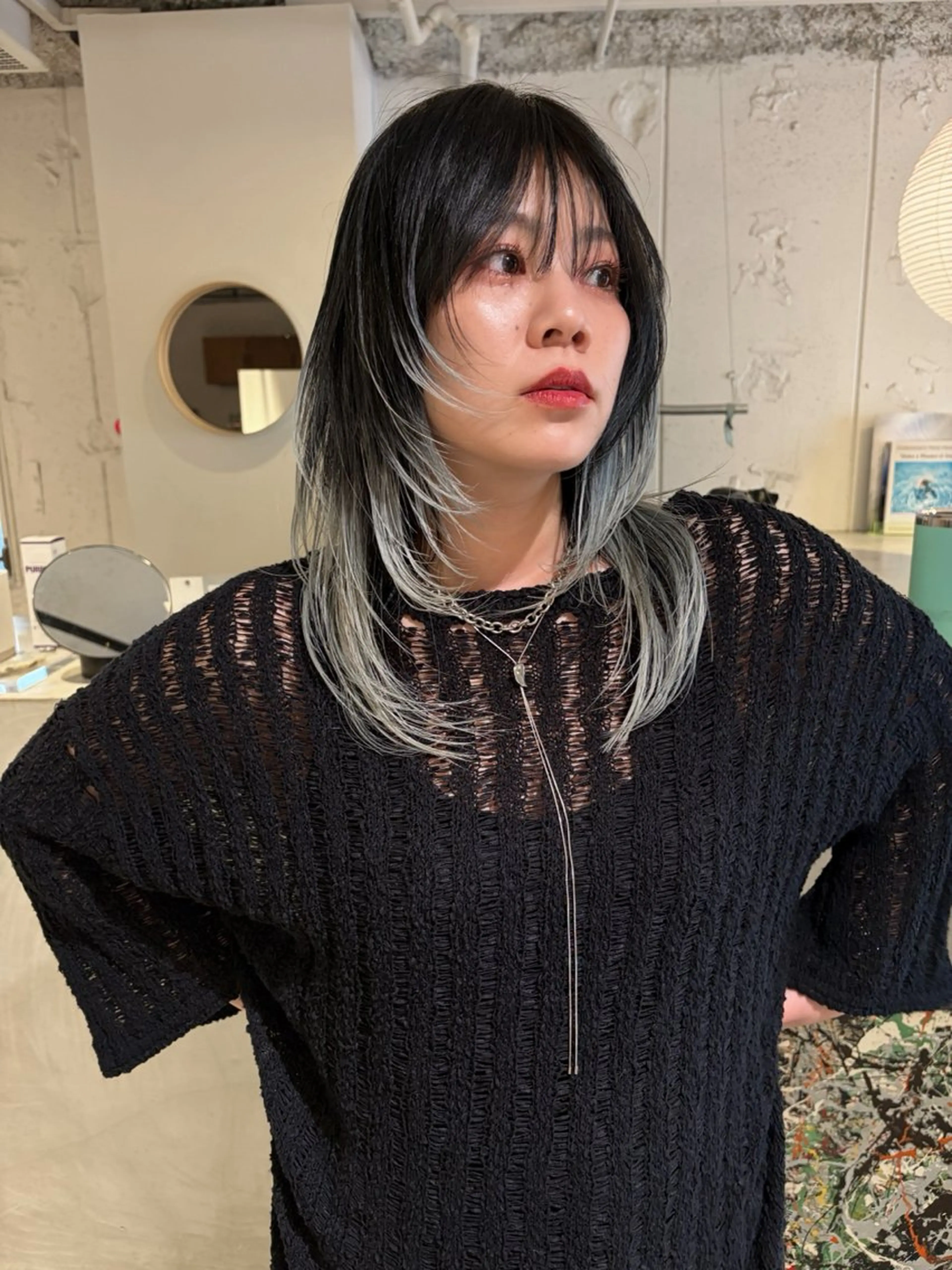 セミロング カラー ハイライトカラー ハイライト レイヤーカット カット ヘアカラー トリートメント Loom.所属・村上雅人 ナチュラルモードのヘアスタイル