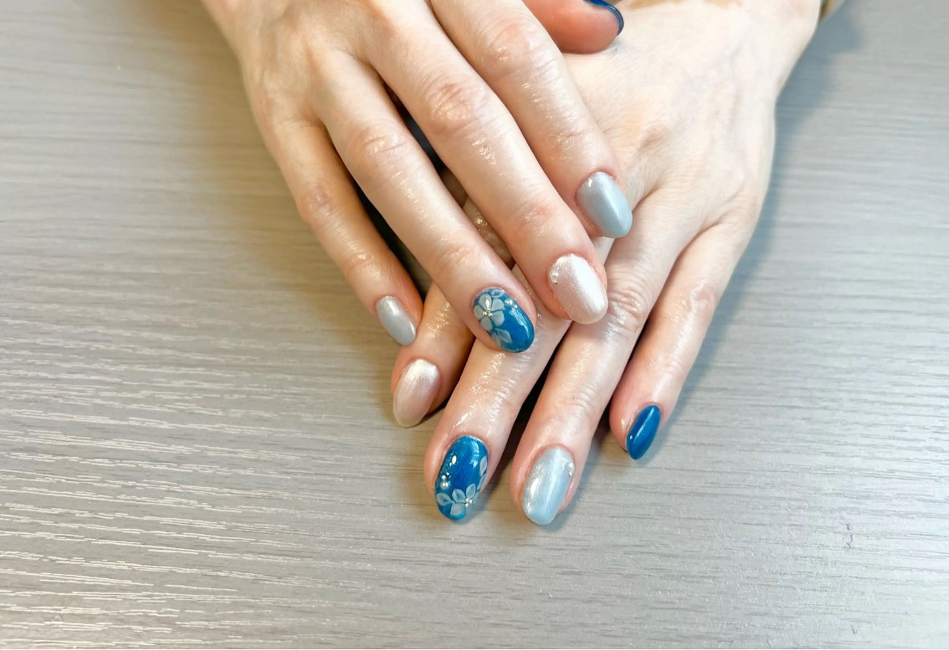 ネイル Nails Prost!のネイルデザイン