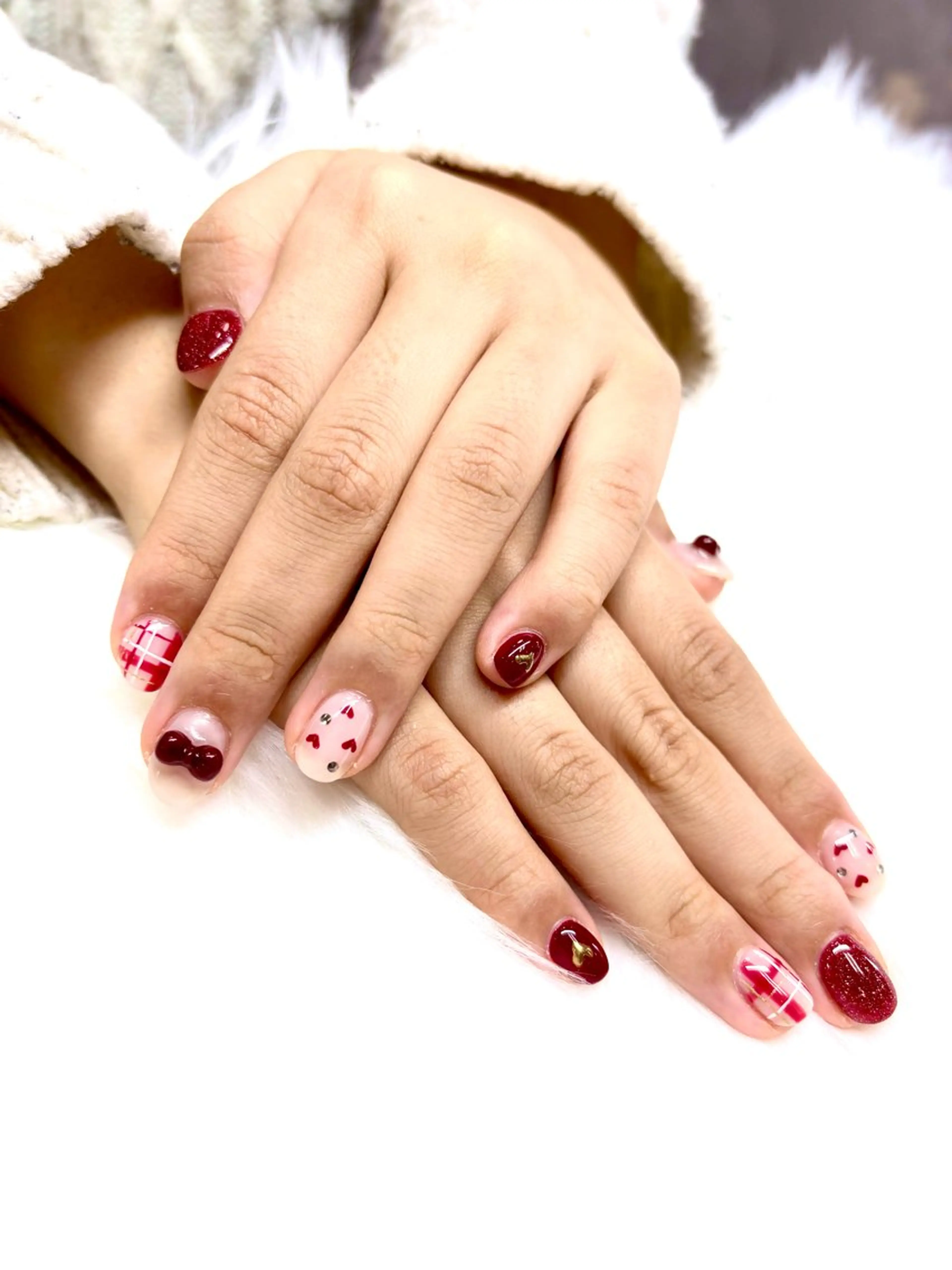 ネイル フラッシュネイル 赤色 lealea Ayakaのネイルデザイン