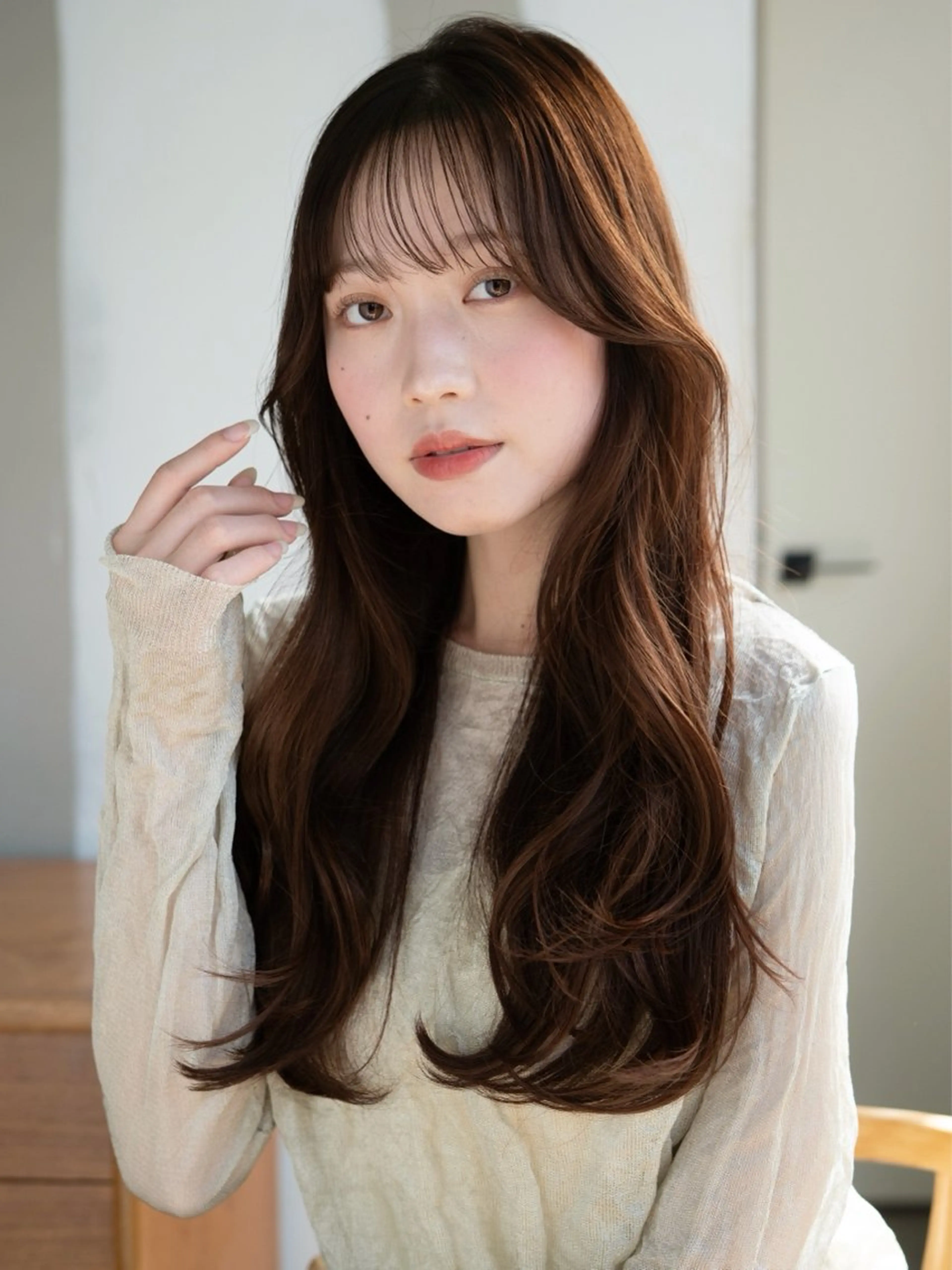 セミロング カット ヘアカラー トリートメント AINANLY 明治神宮前店所属・似合わせレイヤー モテカラー🤍三科のヘアスタイル