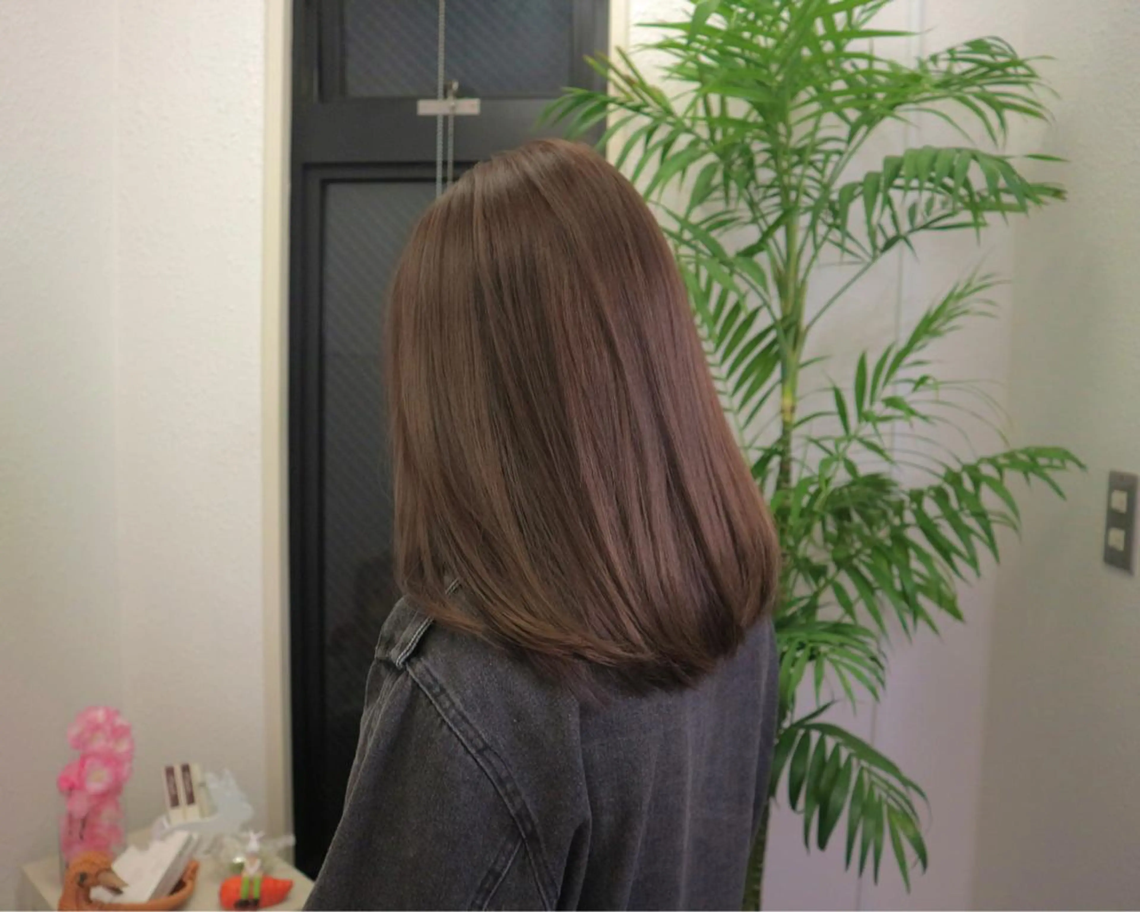 セミロング カットモデル/ 透明感ヘア/成瀬裕介のヘアスタイル