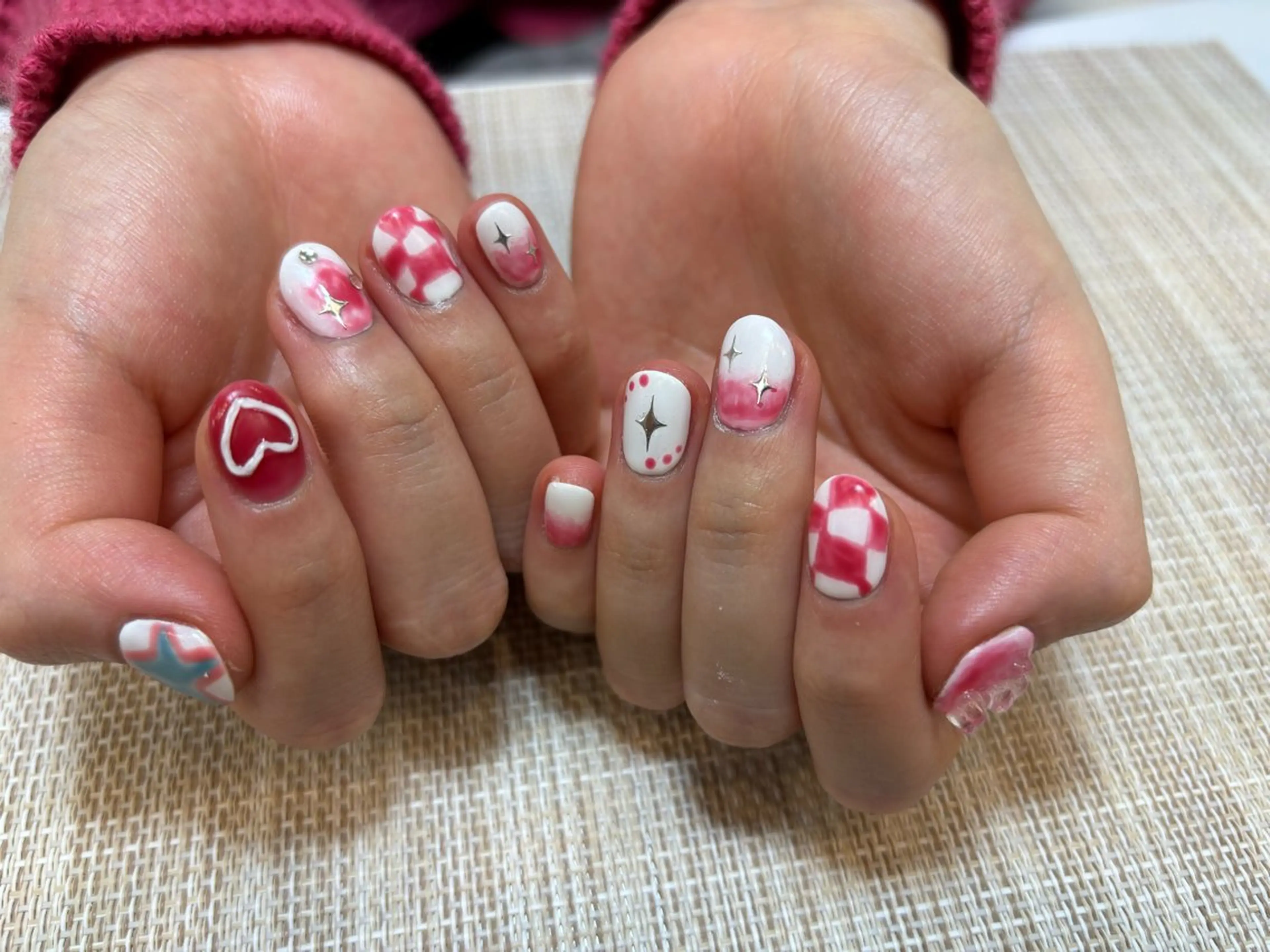 ネイル 上野ネイルサロン AILEのネイルデザイン