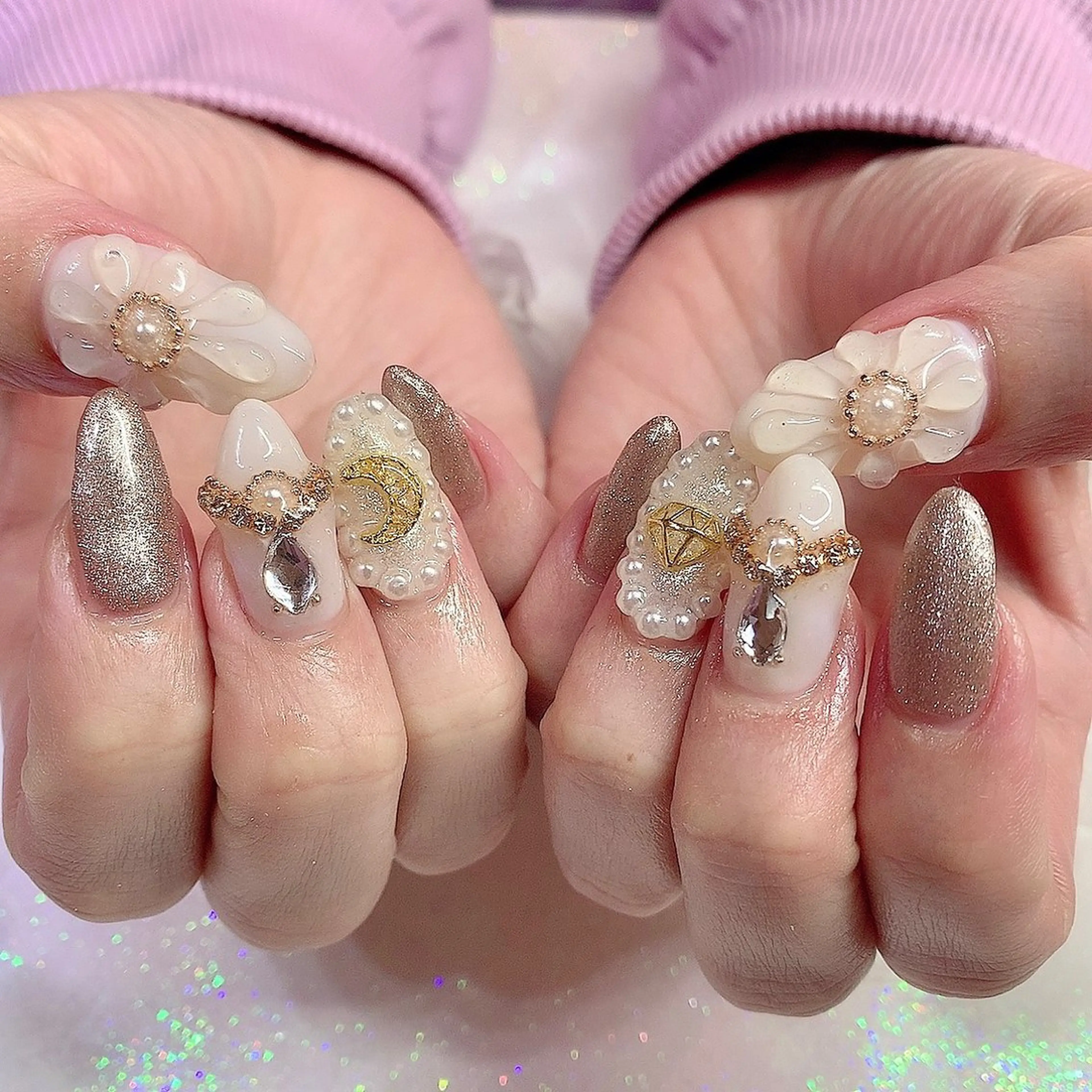 ネイル キラキラネイル 韓国ネイル 持ち込み ぷっくりネイル シンプルネイル シェアサロンLei.g(レイジー)所属・3Dアートネイル💗 都築レナのネイルデザイン