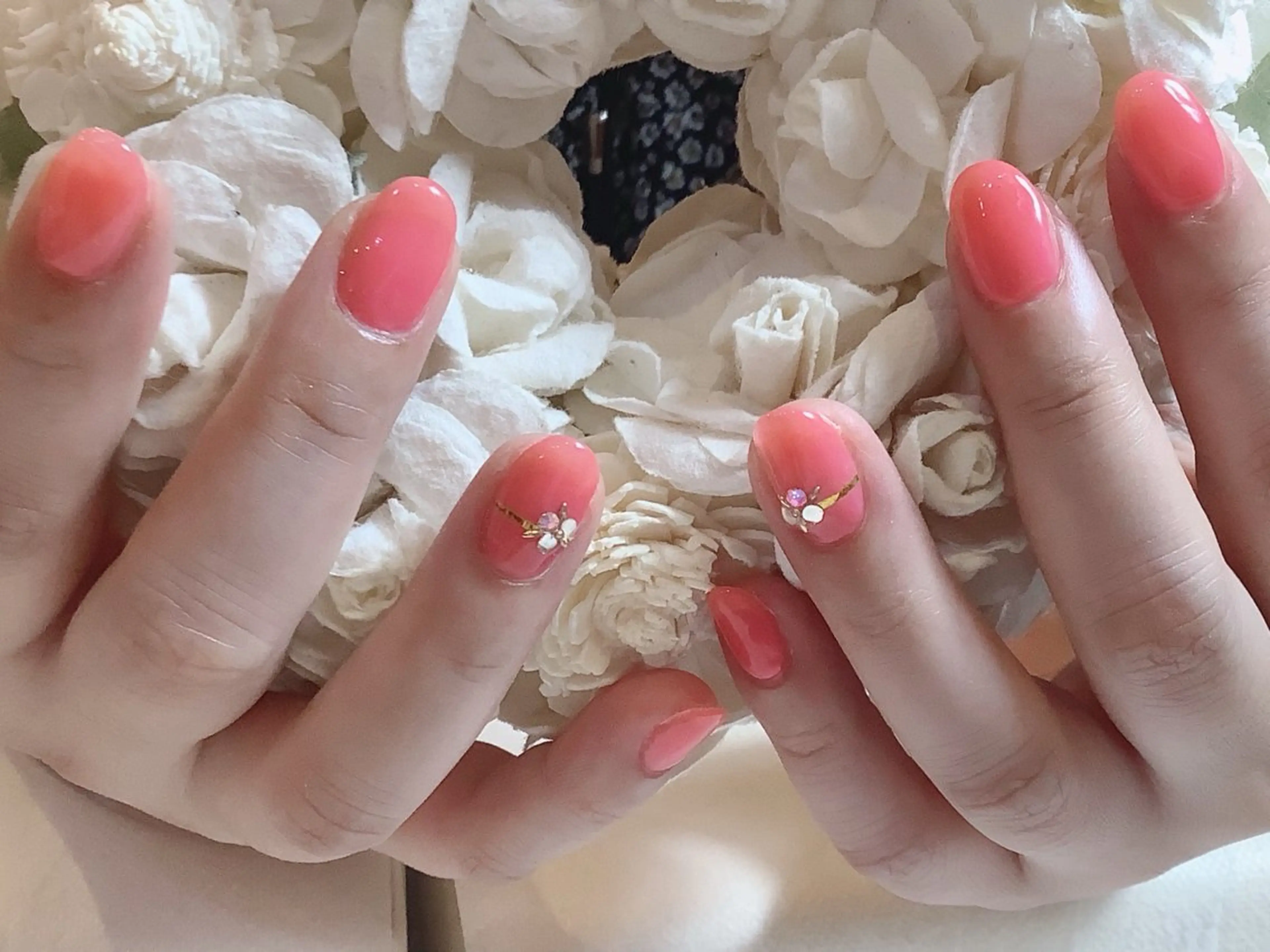 ネイル iiso所属・iiso nailのネイルデザイン