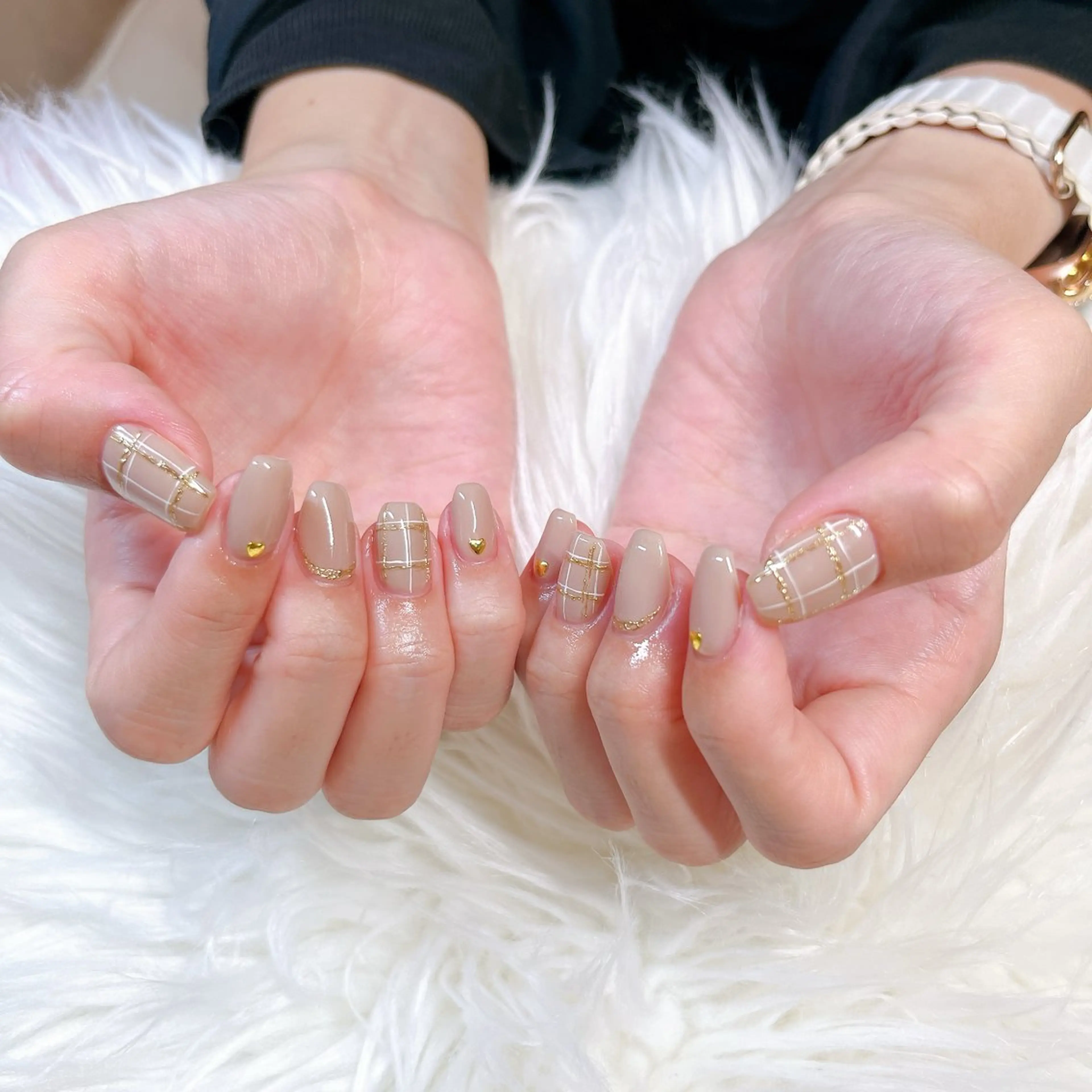 ネイル ハンドネイル 根津 綾子のネイルデザイン