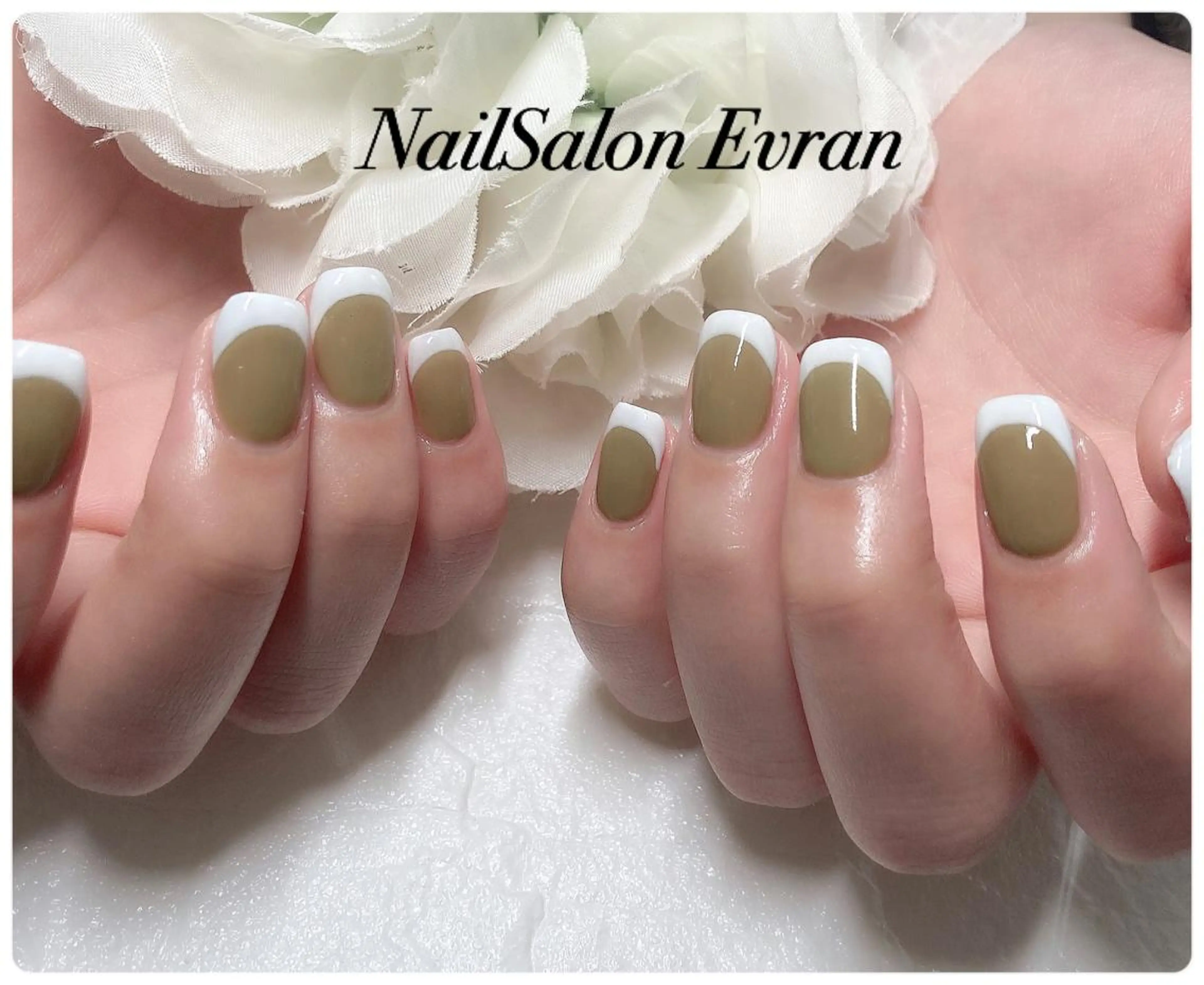 ネイル フレンチネイル Nail salon Evranのネイルデザイン