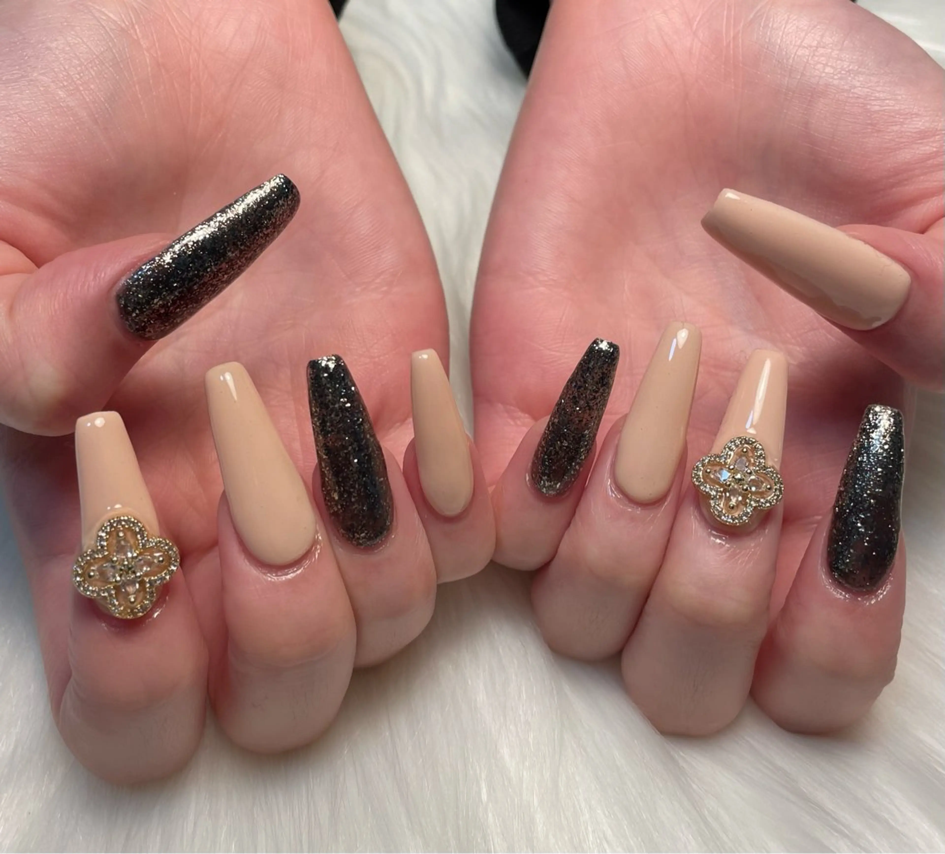 ネイル adorable 〈Kurumi〉のネイルデザイン