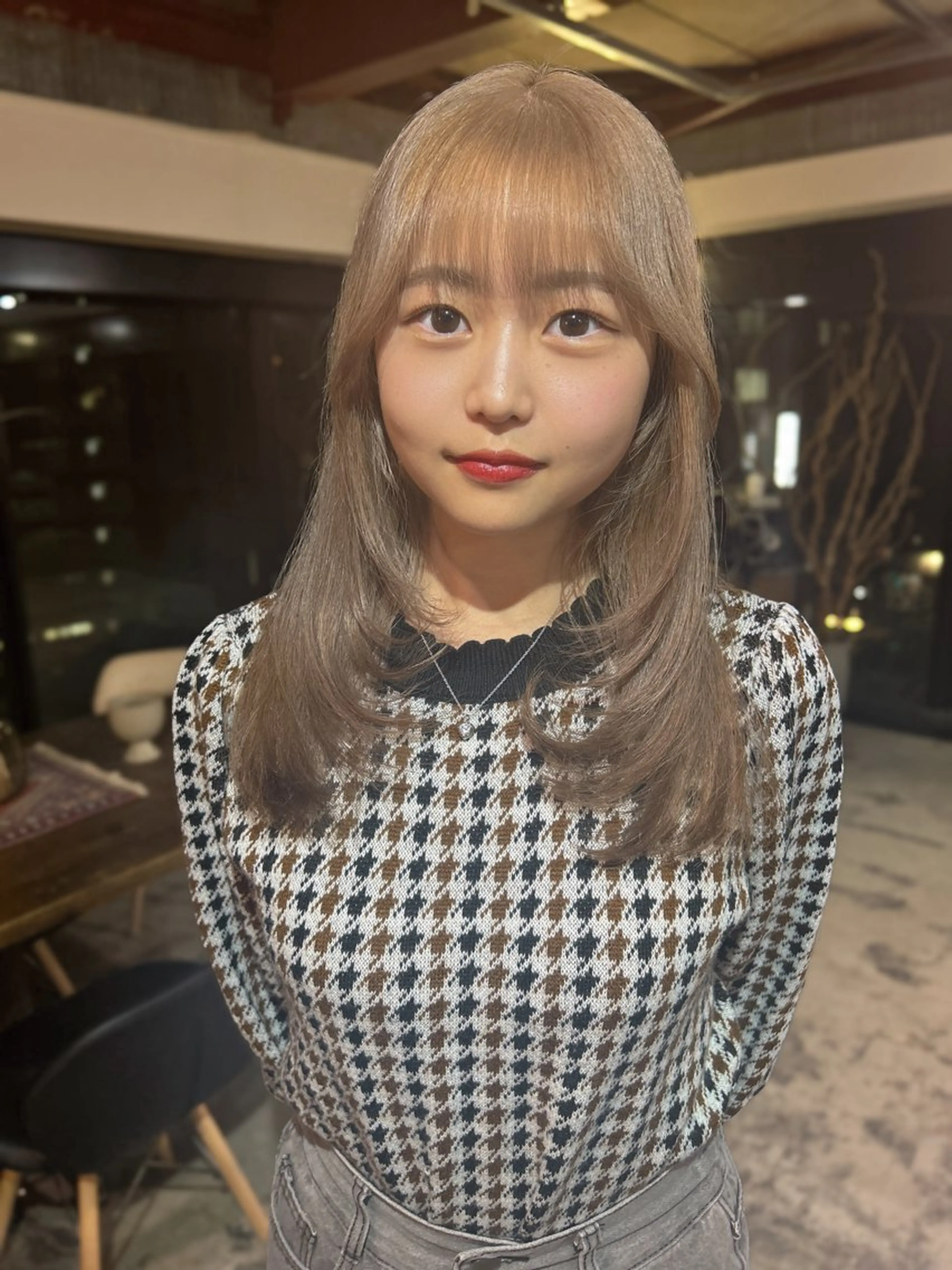 セミロング カラー カット ヘアカラー トリートメント ダブルカラー/ 透明感/SHISEIのヘアスタイル