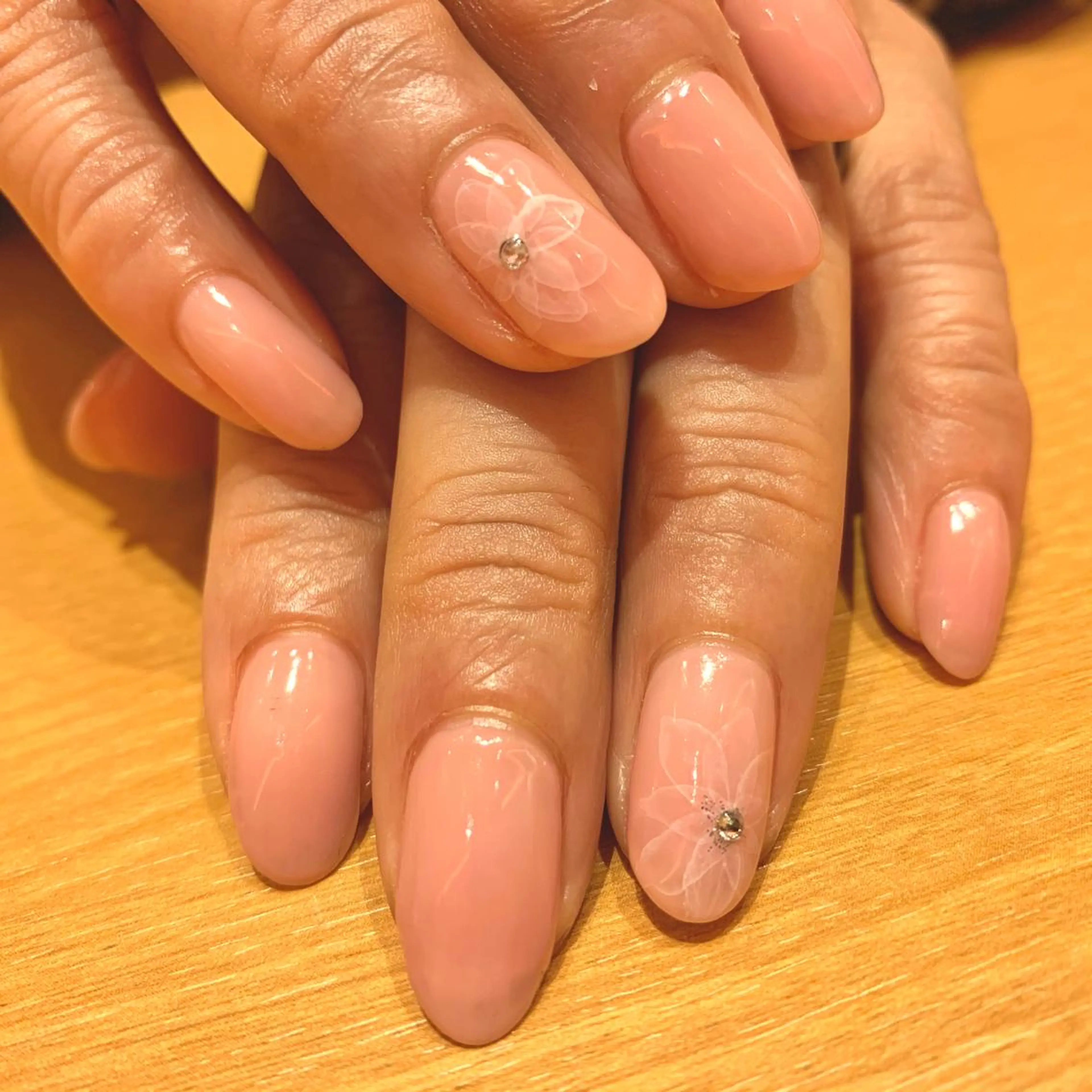 ネイル 岸本 みなみのネイルデザイン