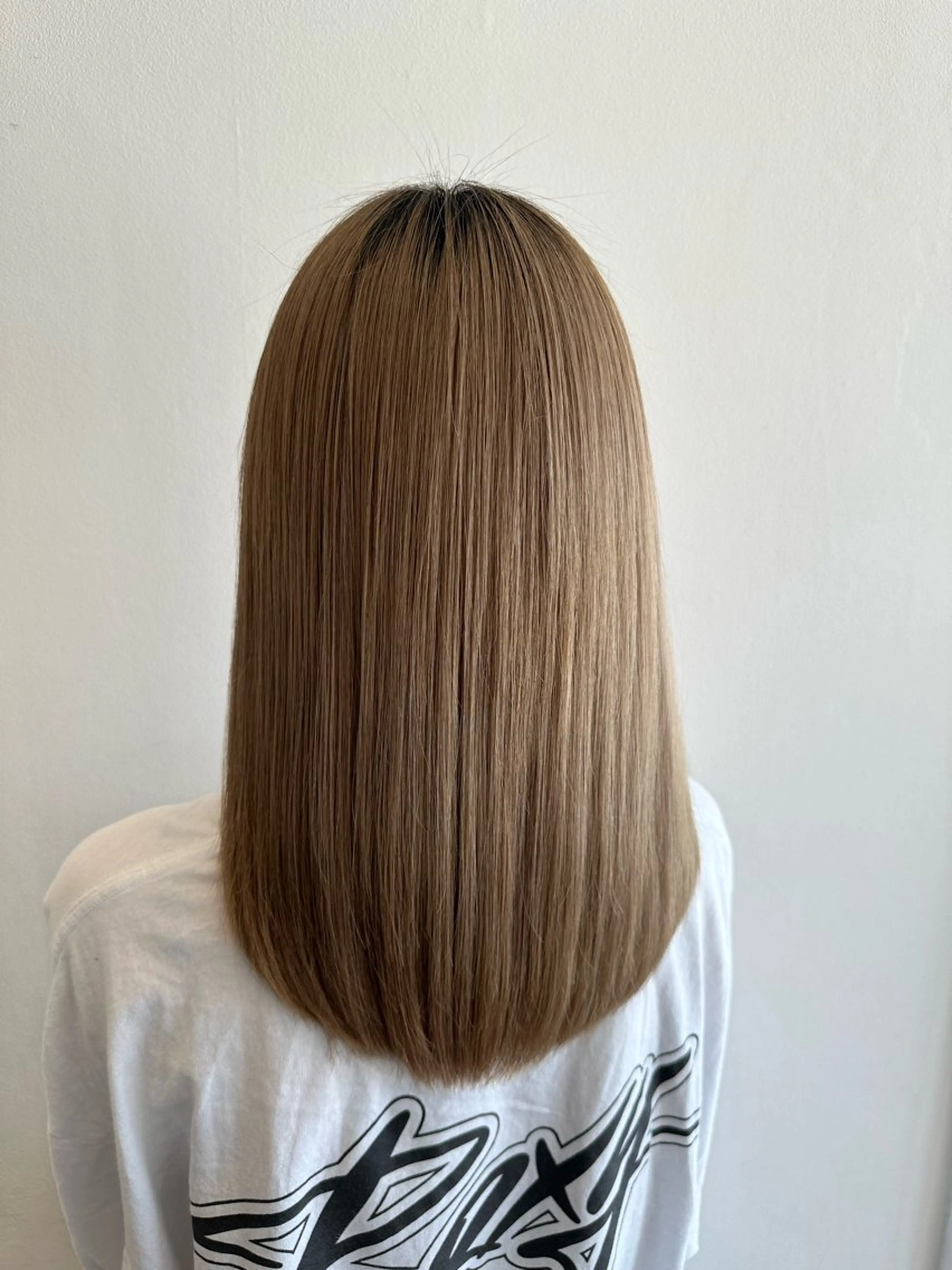 ミディアム 澤村 亜衣理のヘアスタイル