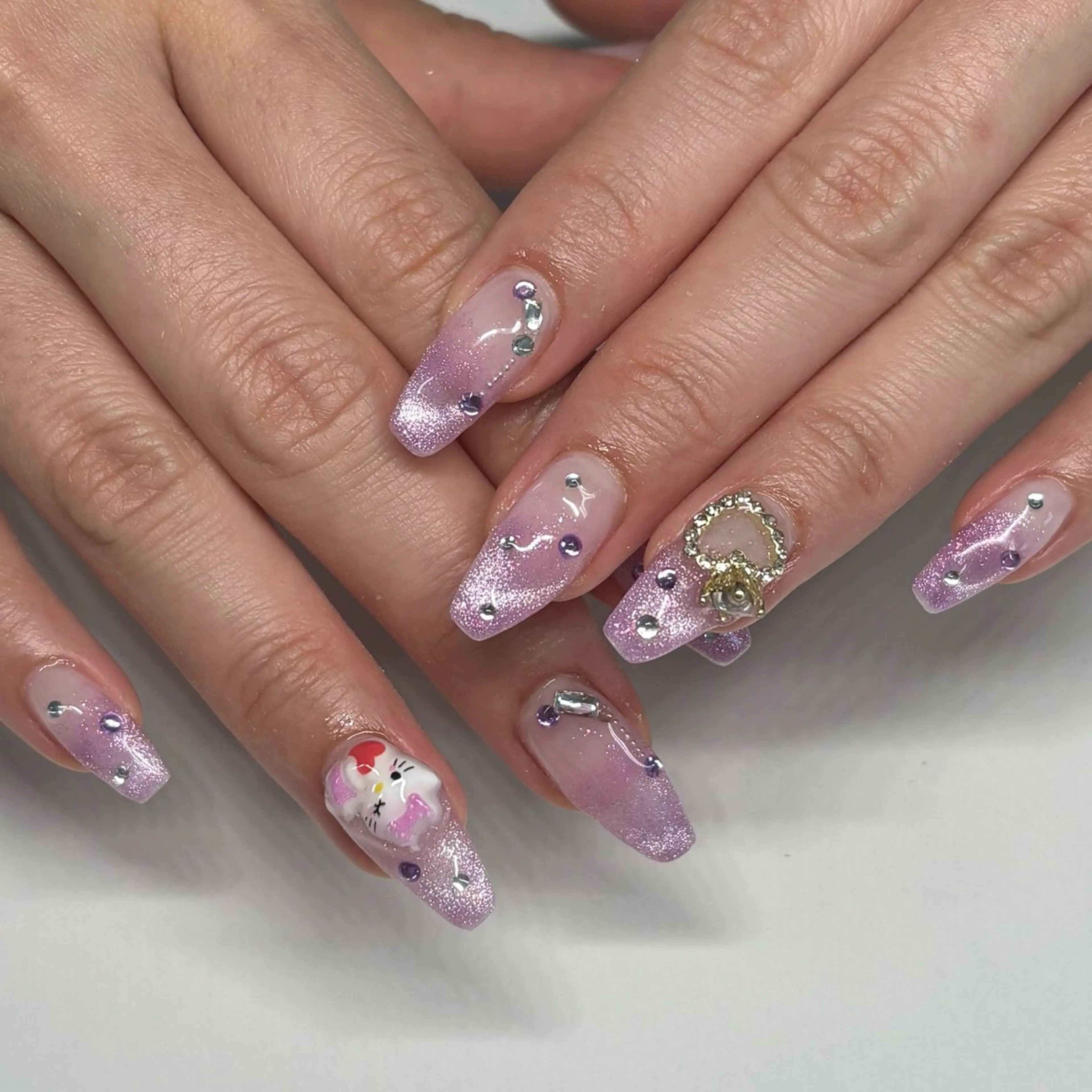 ネイル ハンドネイル ネイルサロンAmo 🎀のネイルデザイン