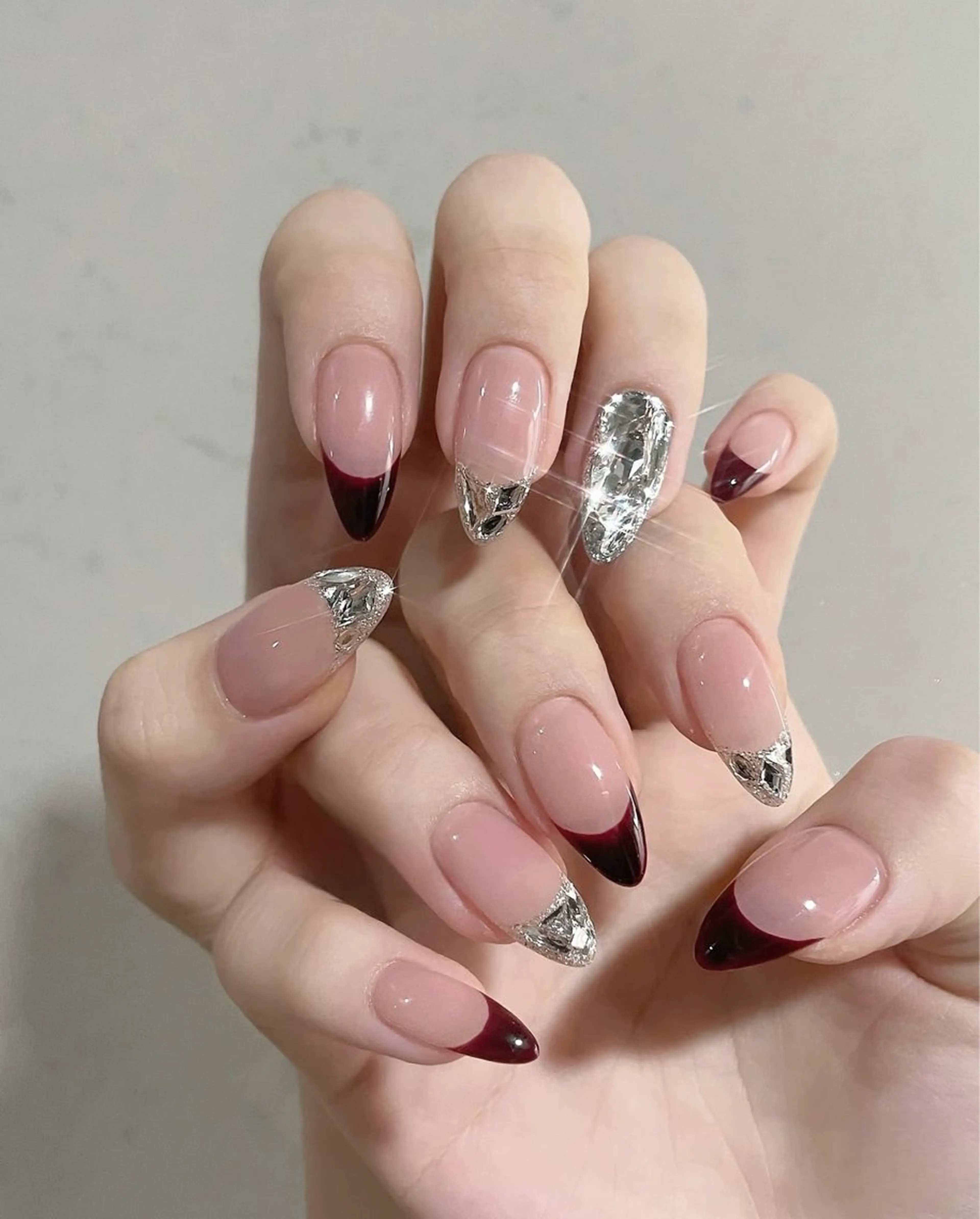 ネイル アニマル柄 オーロラネイル チークネイル フラッシュネイル ジェルネイル ハンドネイル Tira Nailのネイルデザイン