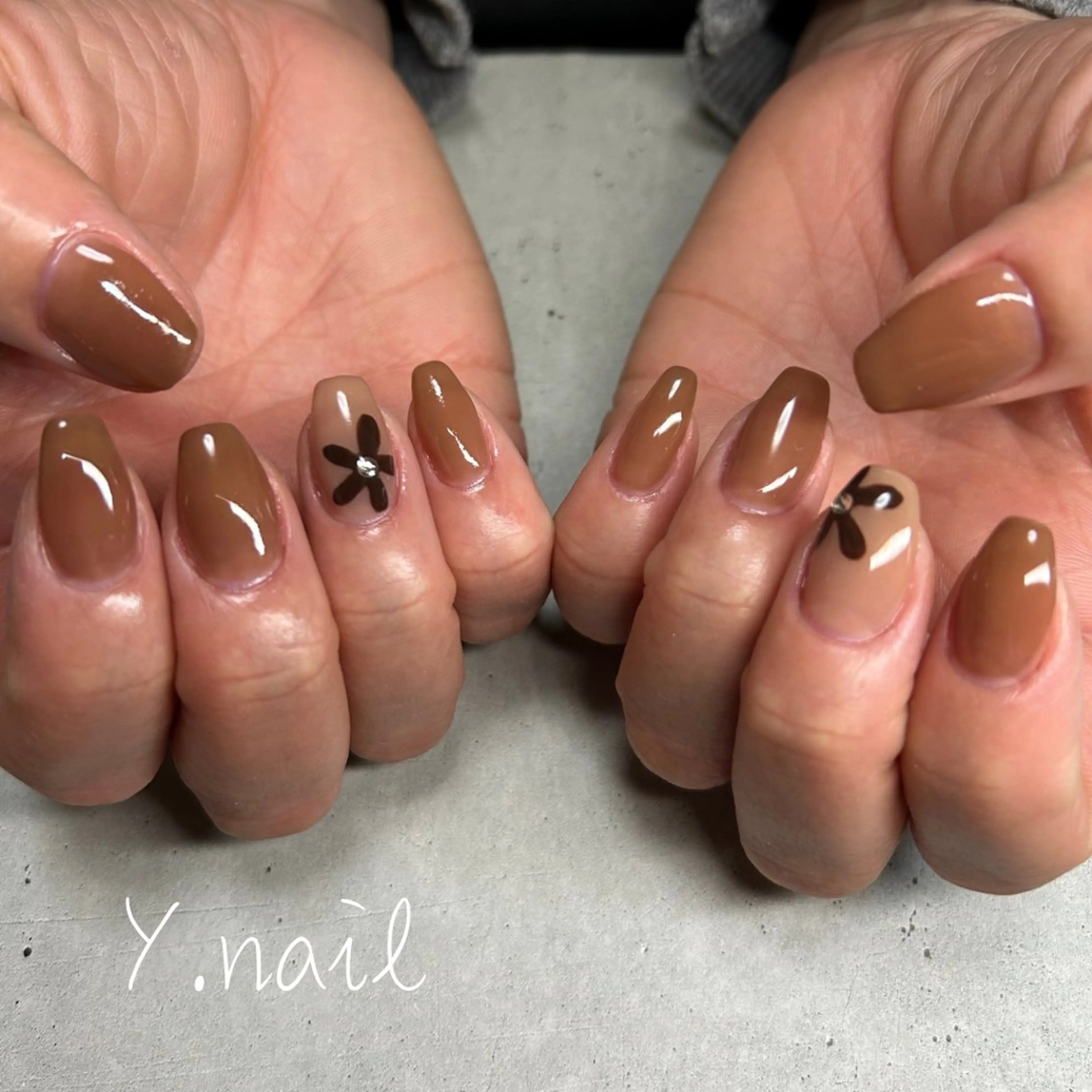 ネイル ハンドネイル Y. nailのネイルデザイン