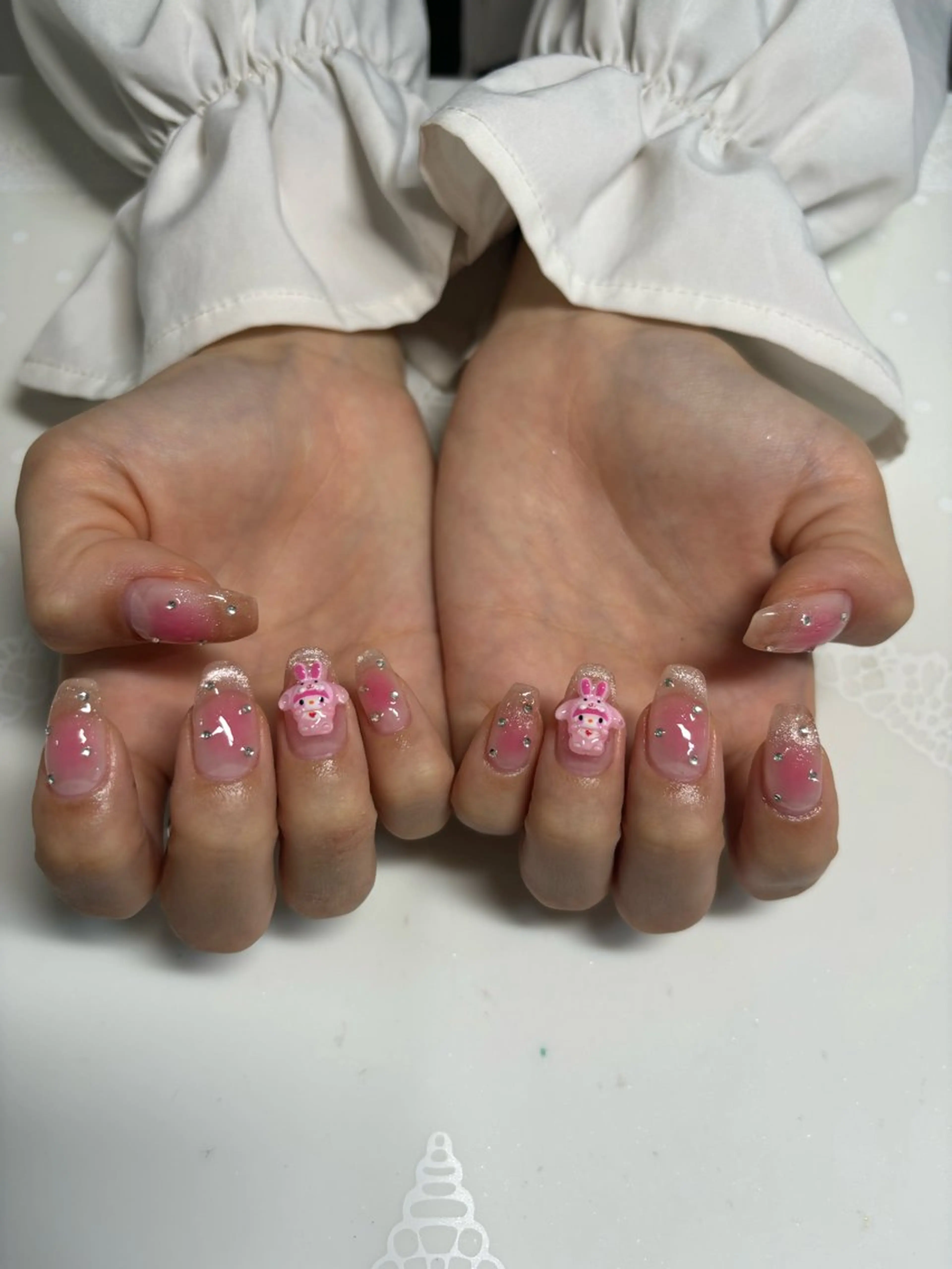 ネイル 鈴木 歩華のネイルデザイン