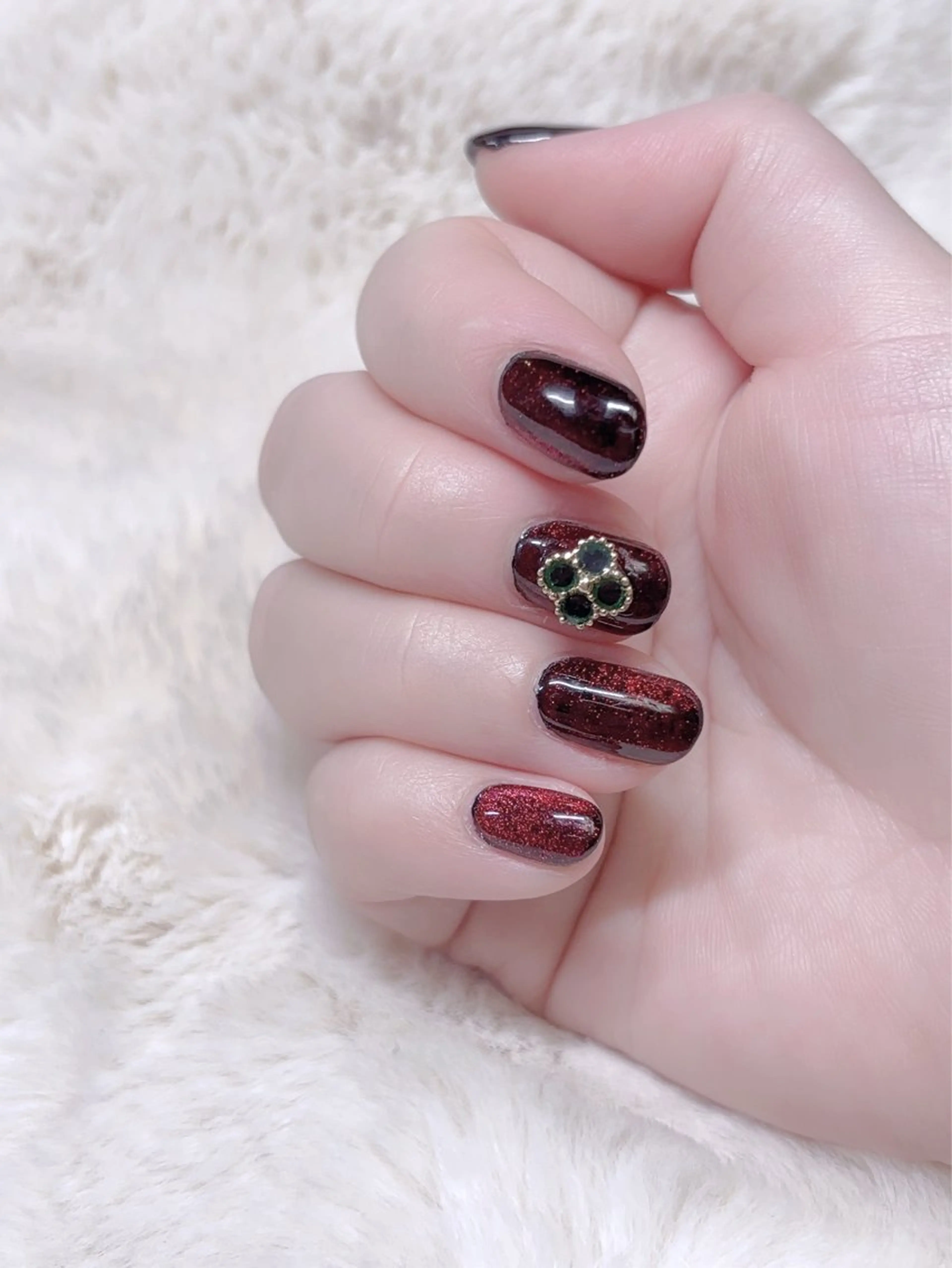 ネイル B.rose ビビのネイルデザイン