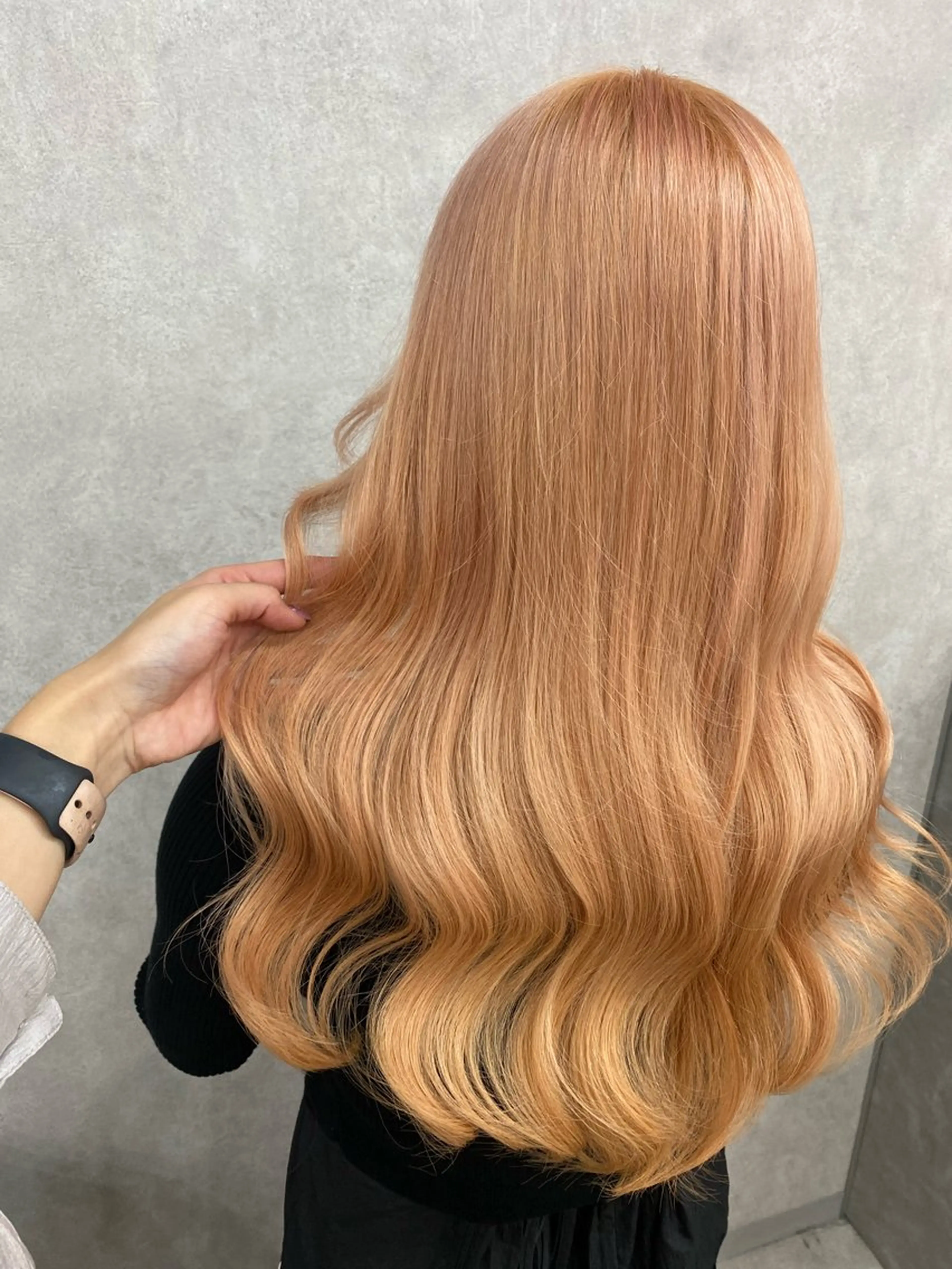 ロング カラー 🩶西 雪乃/透明感 くすみカラー🫧のヘアスタイル