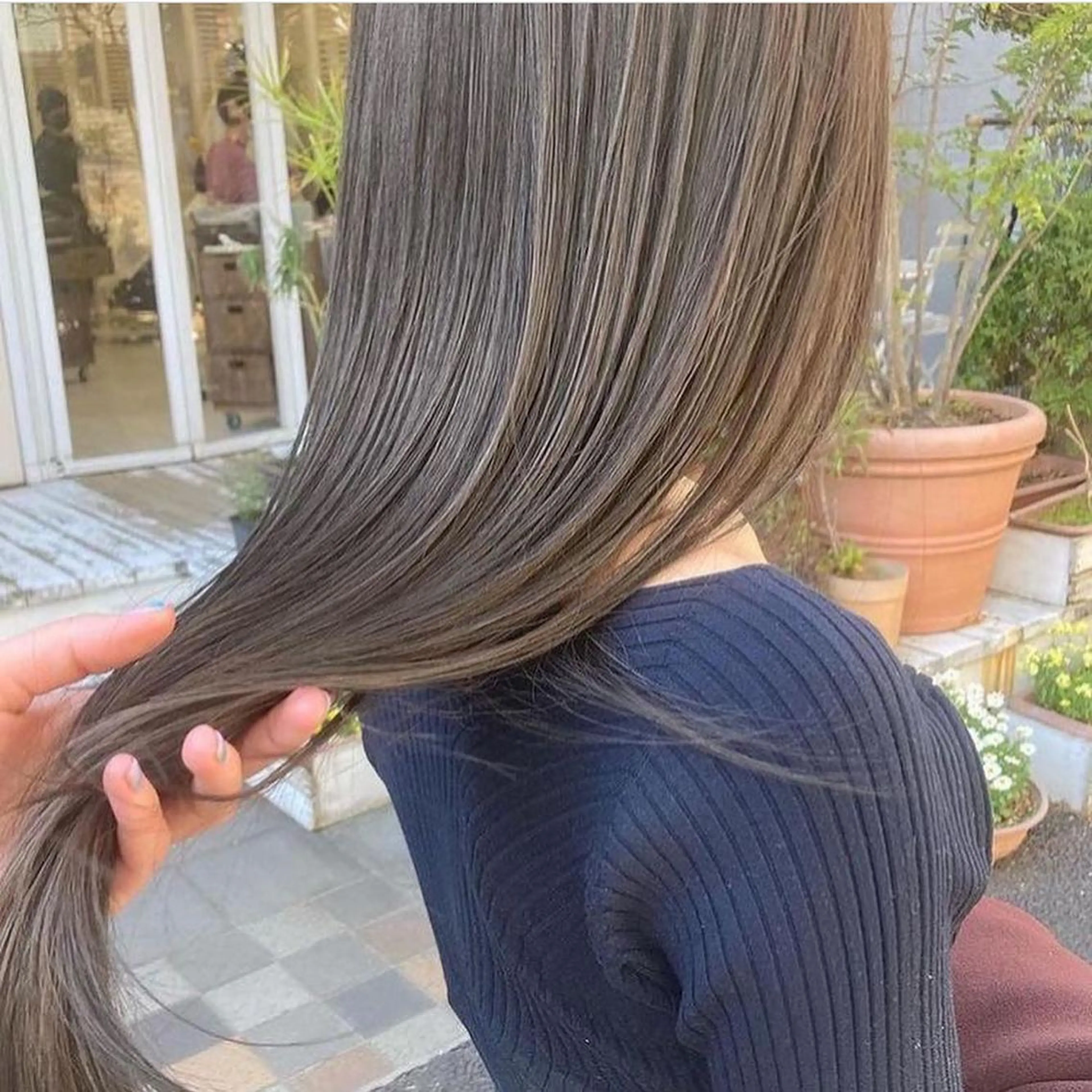 ミディアム カラー ヘアアレンジ ベージュカラー グラデーションカラー ハイライトカラー 韓国風カラー ミルクティーベージュ 韓国/髪質改善💘 櫻井かれんのヘアスタイル