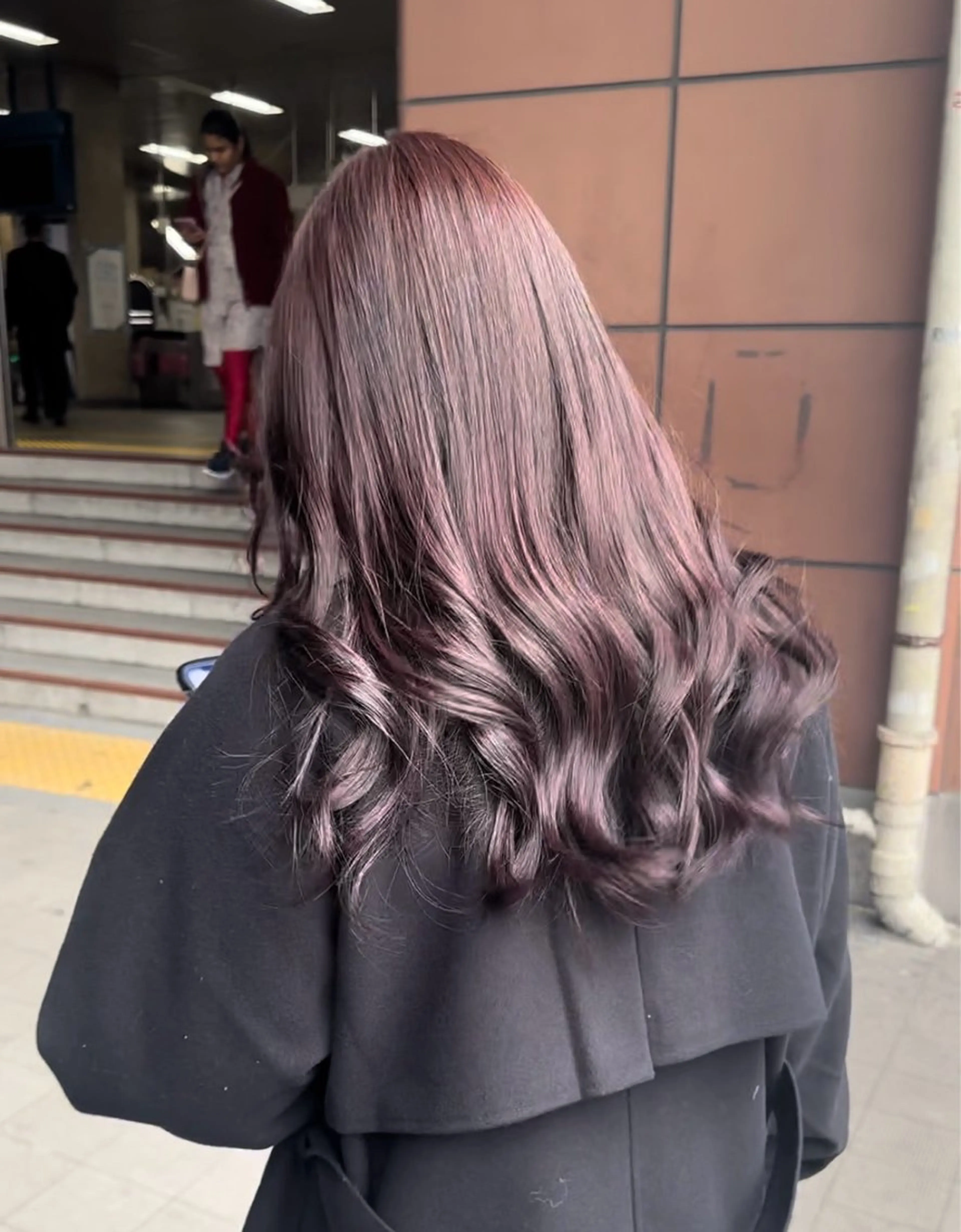 【メンズ🙆‍♂️&レディース🙆‍♀️】✨透明感／イルミナカラー✨➕艶髪トリートメントの写真