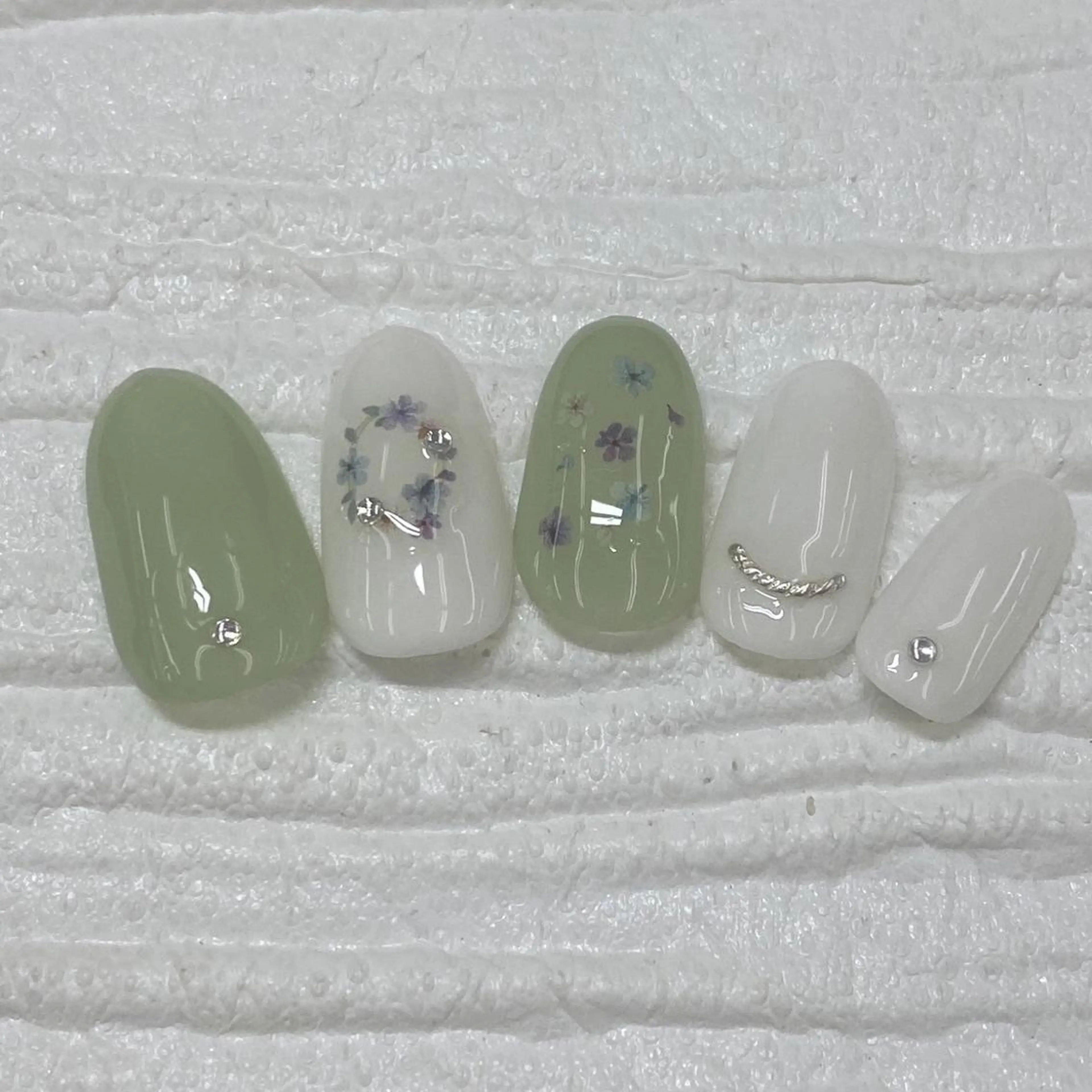 ネイル Nail salon Honey Beeのネイルデザイン